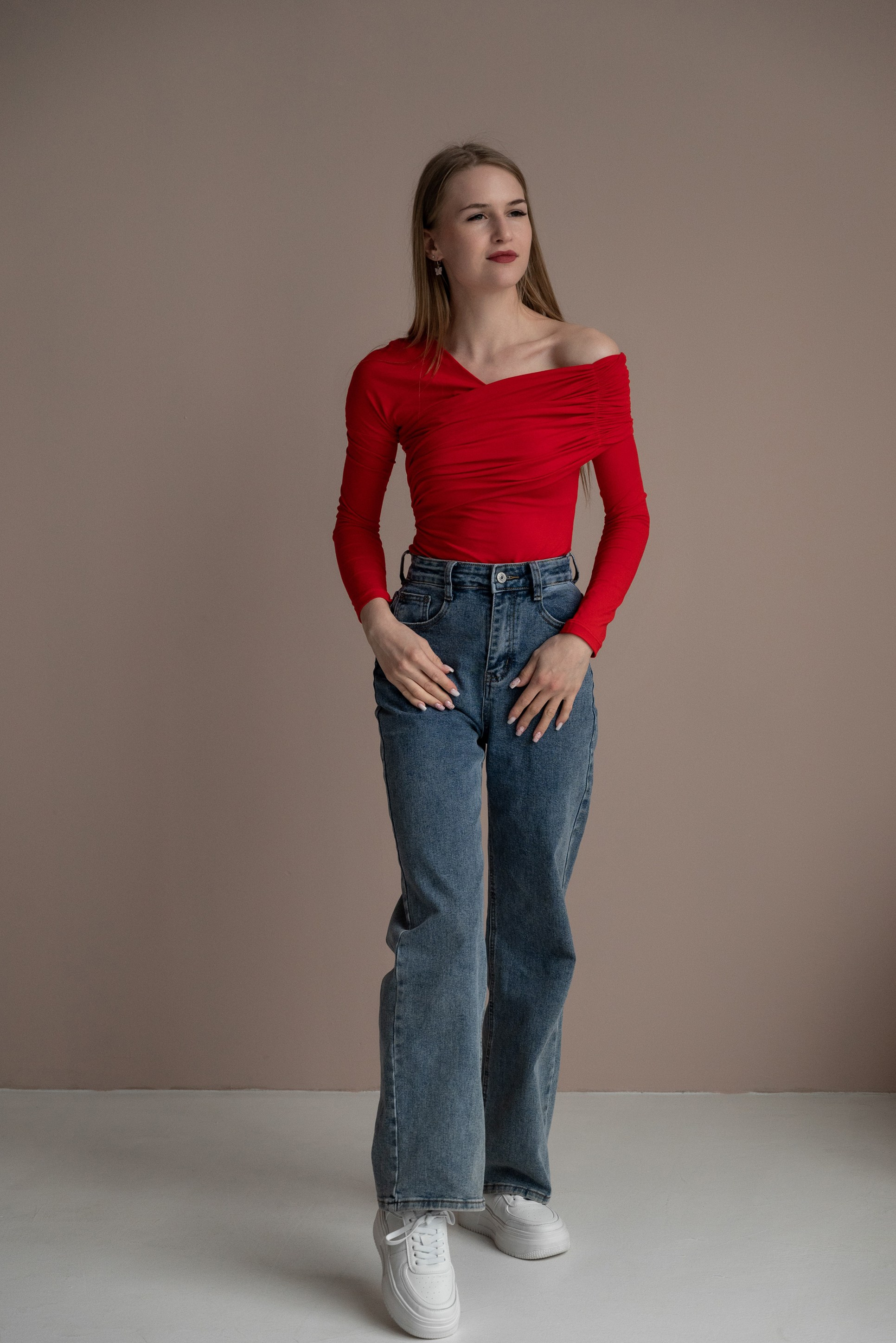 Каталог одежды для маркетплейсов. Свадебный фотограф Ижевск Петр Шишков