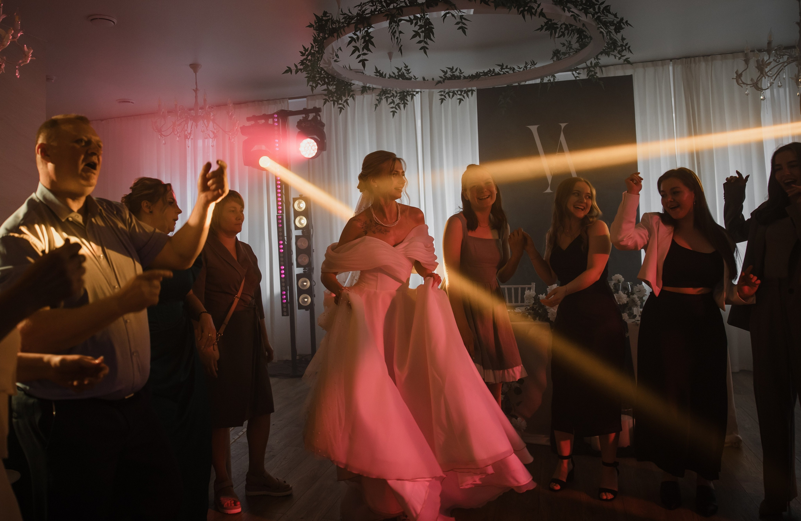 Виктор & Анастасия. Свадебный фотограф в Новосибирске Анжелика Шамсутдинова