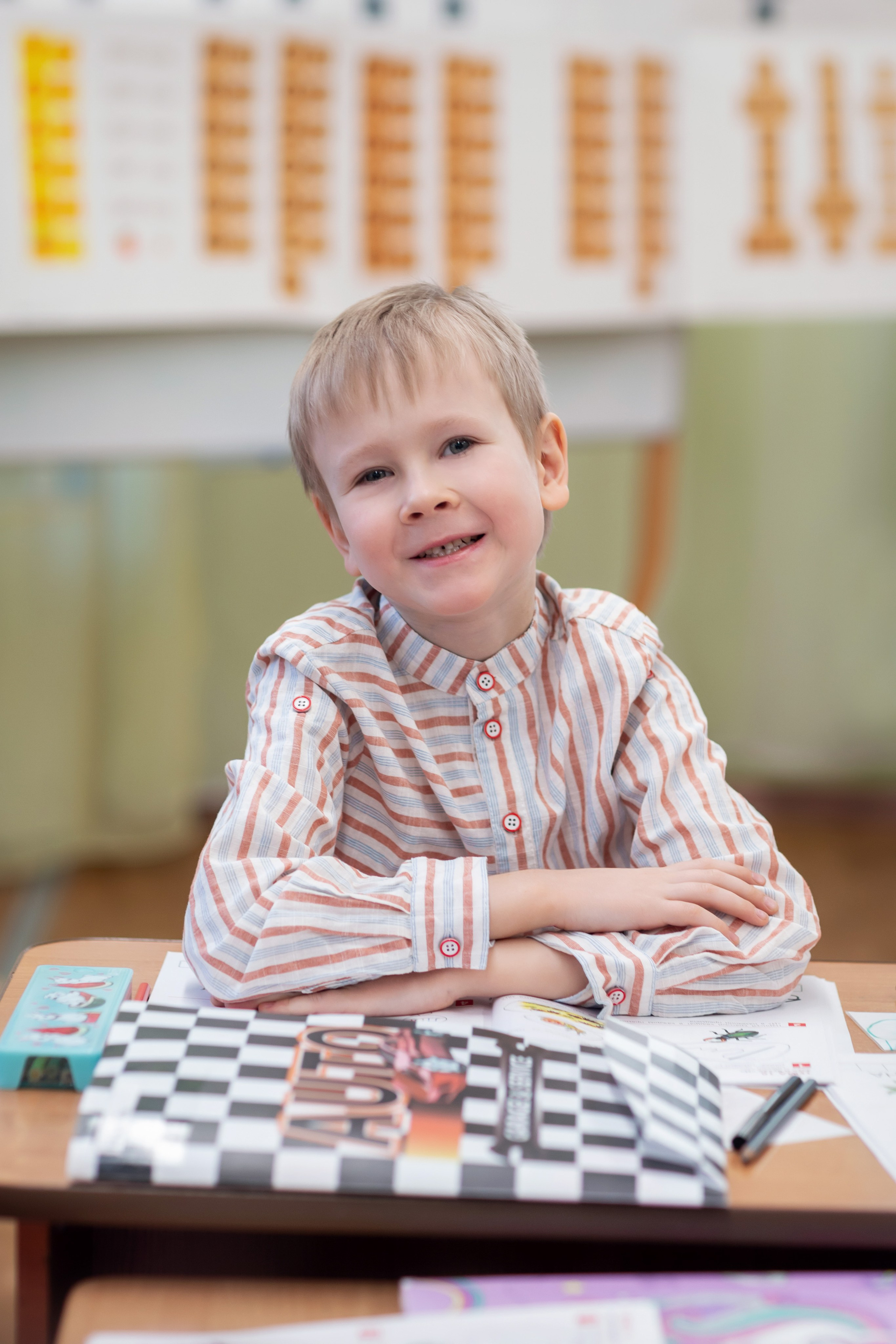 Выпускной фотоальбом 2025. Семейный фотограф в Санкт-Петербурге