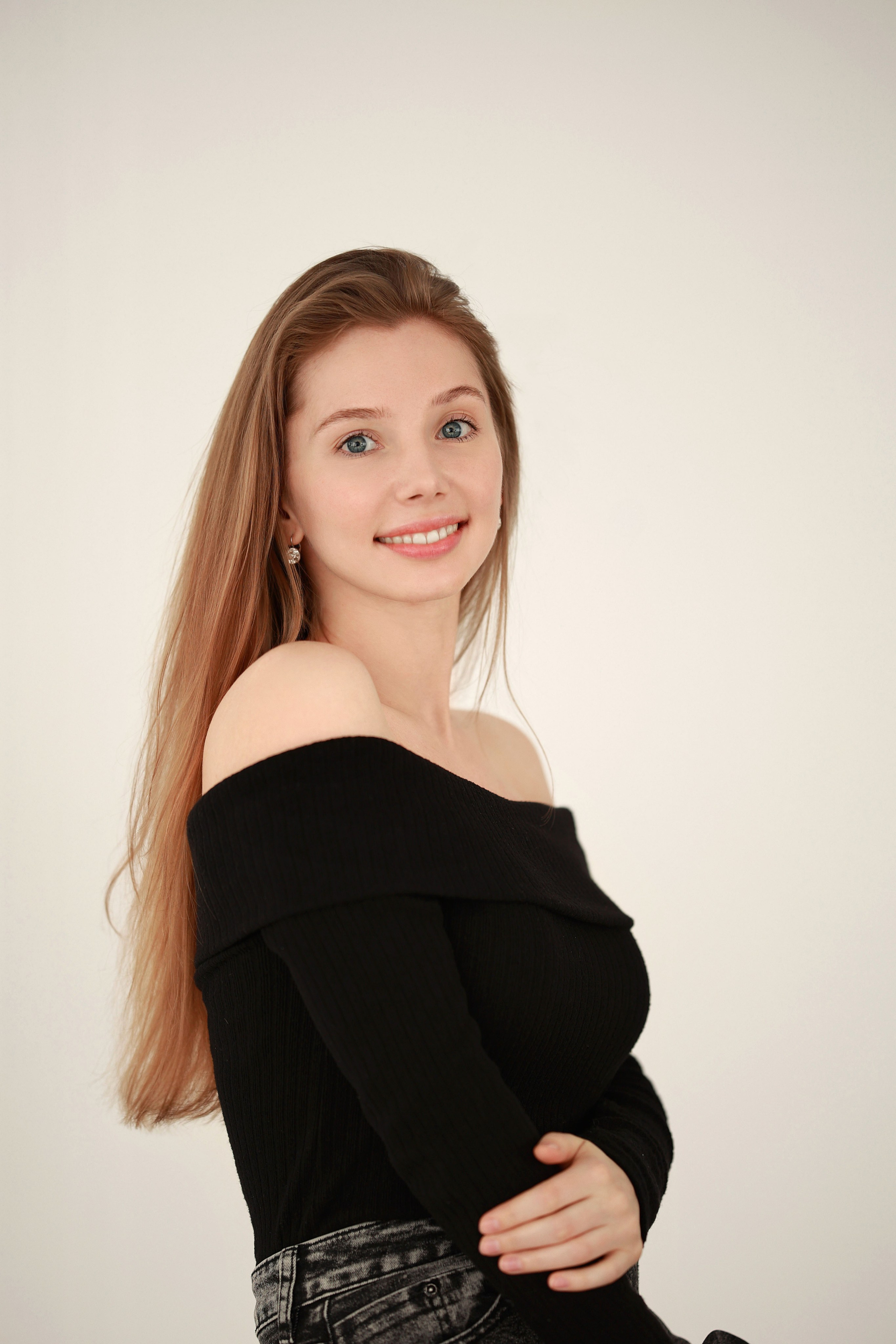 Александра (Фотостудия ОКНА). Семейный и детский фотограф в Перми Мария Карабатова