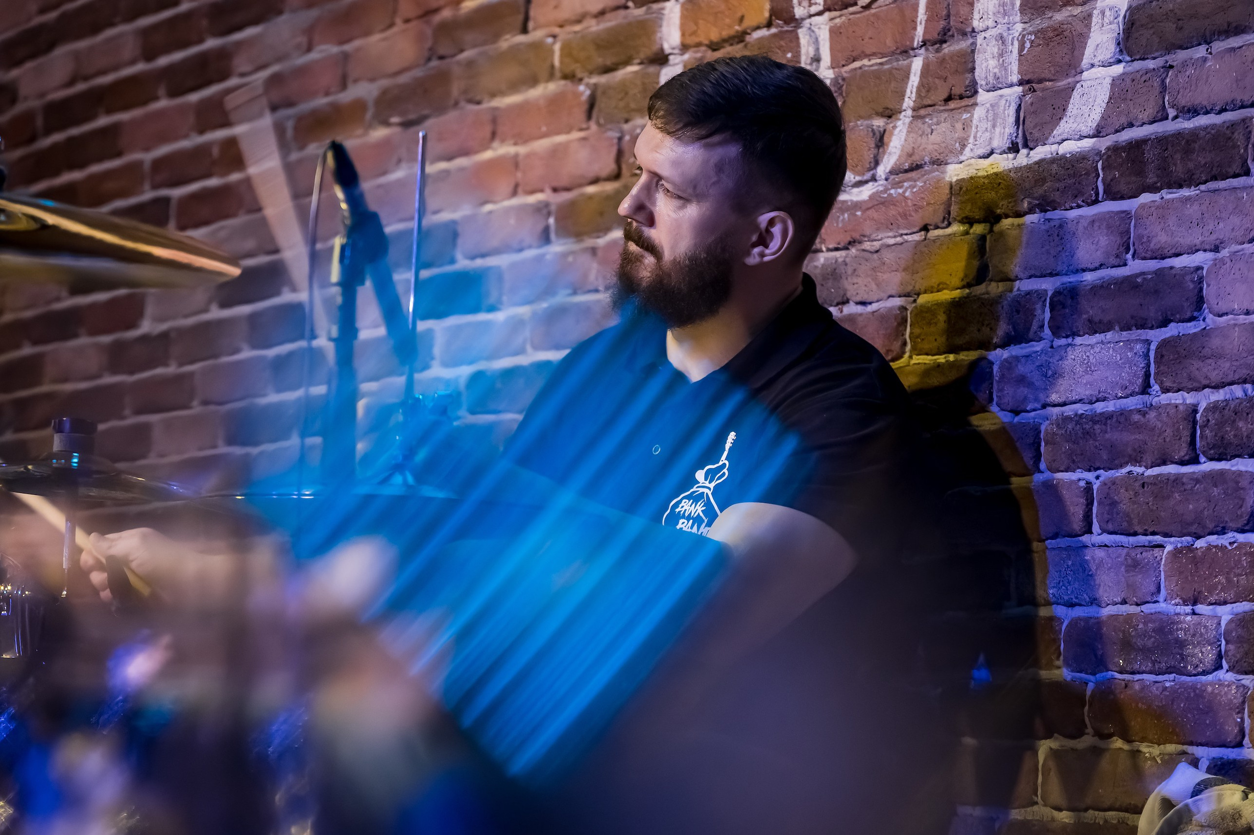 LifePub 29.03.2023. Московская кавер-группа BankBand