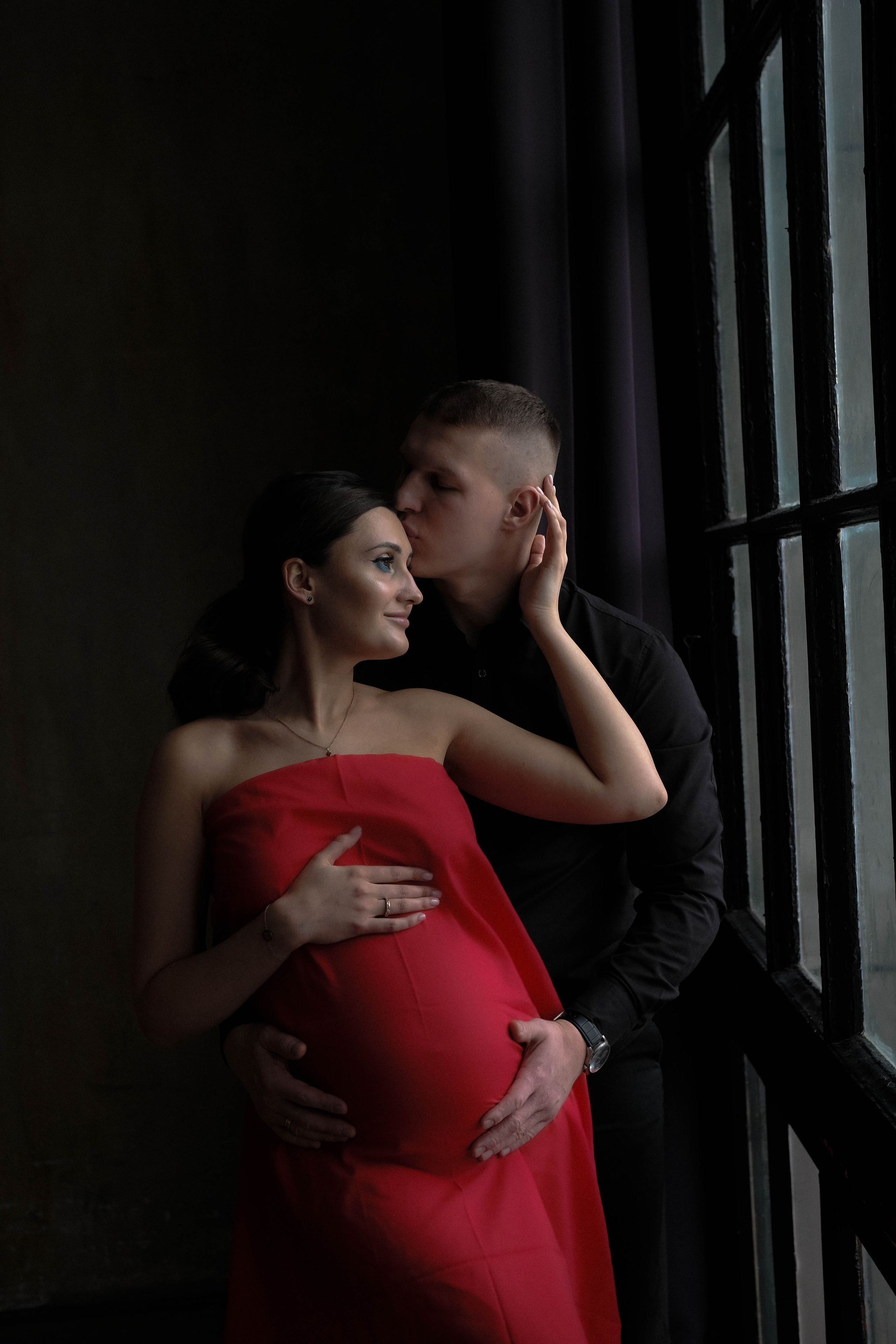 Алина и Макс (в ожидании чуда). Главная