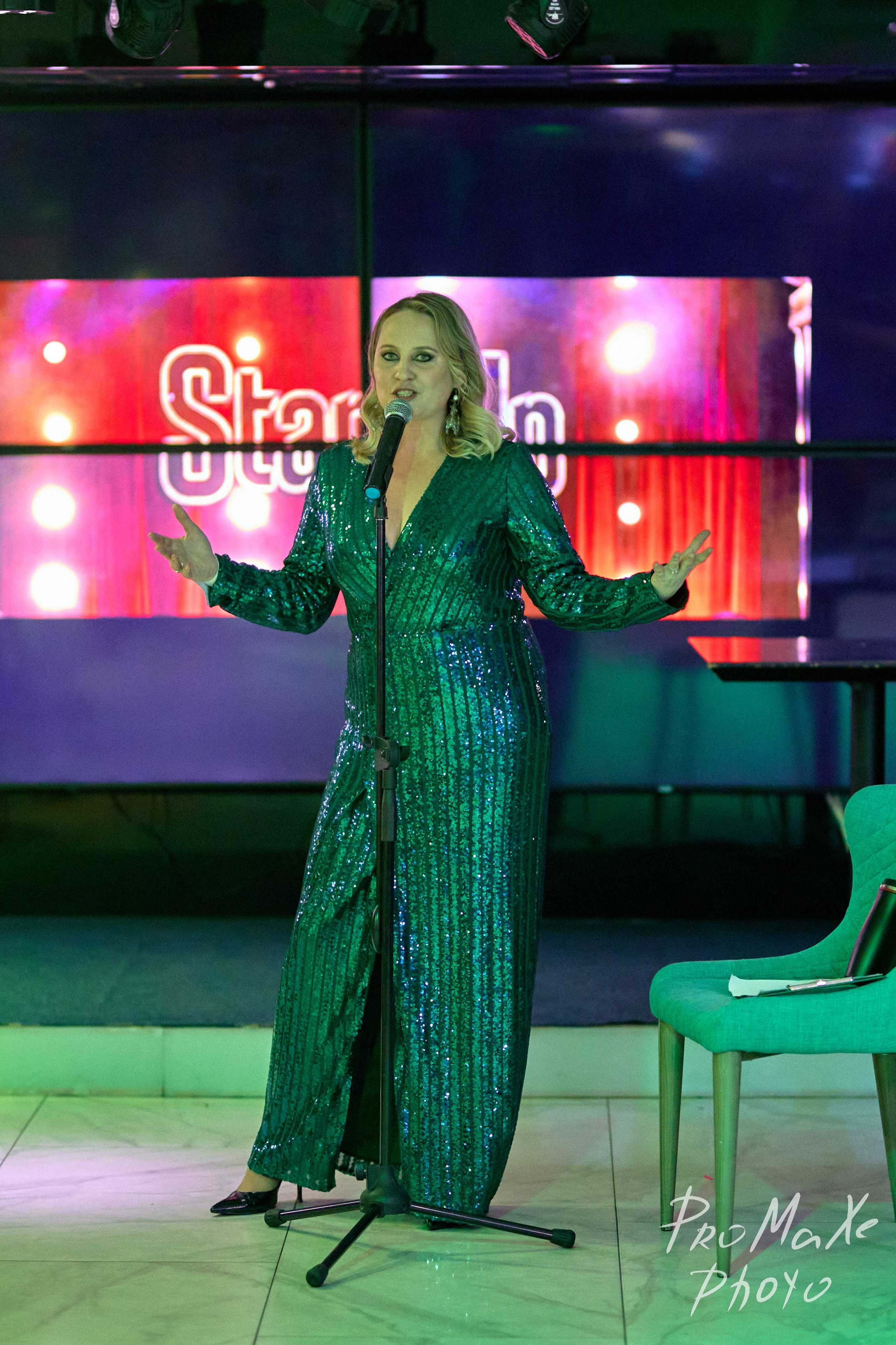 Зал КРАСА МАСС-МЕДИА ЧУВАШИИ. Владимир Суздалов (ProMaXe) — Портретный фотограф, тематические фотосессии в Чебоксарах