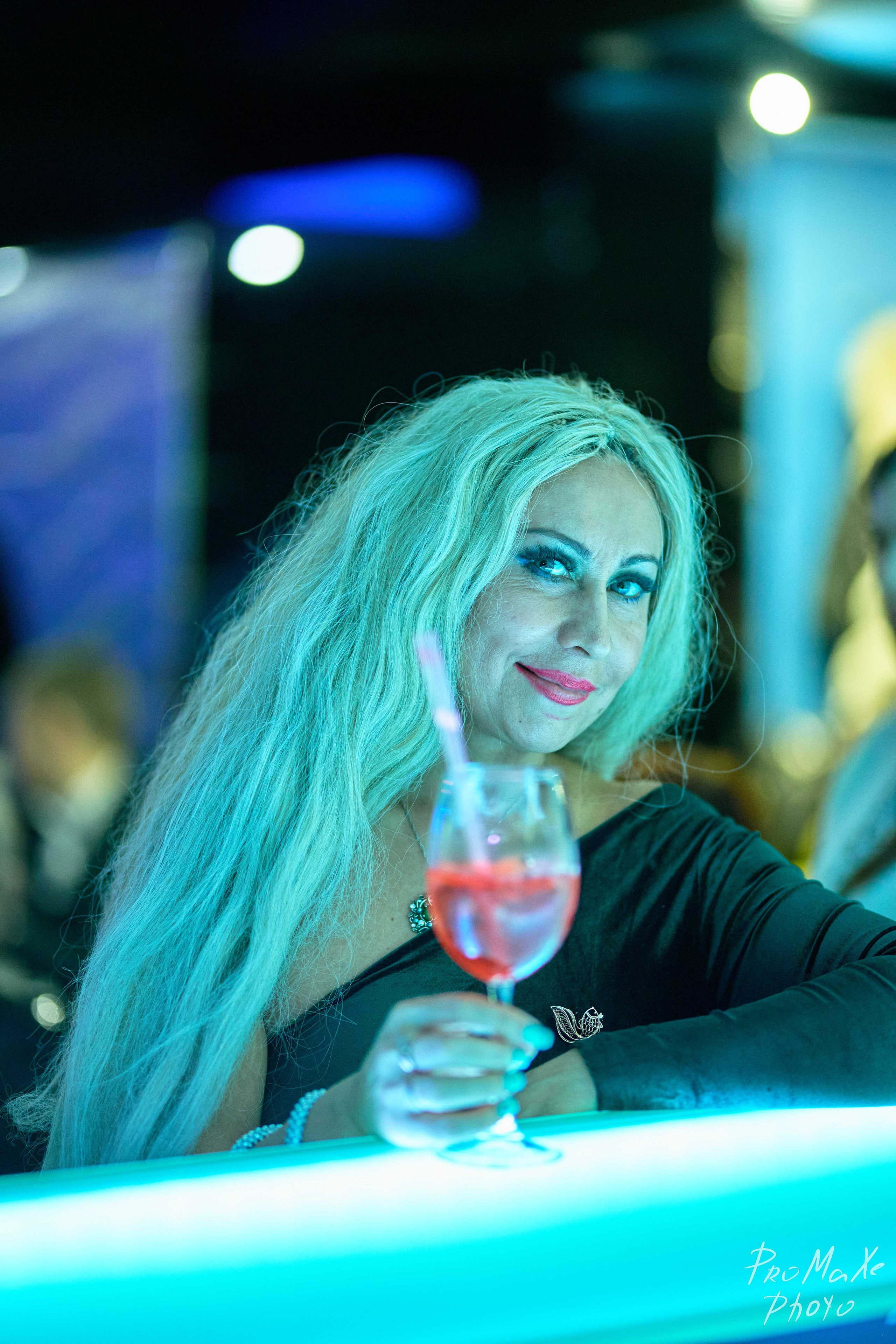 Зал КРАСА МАСС-МЕДИА ЧУВАШИИ. Владимир Суздалов (ProMaXe) — Портретный фотограф, тематические фотосессии в Чебоксарах