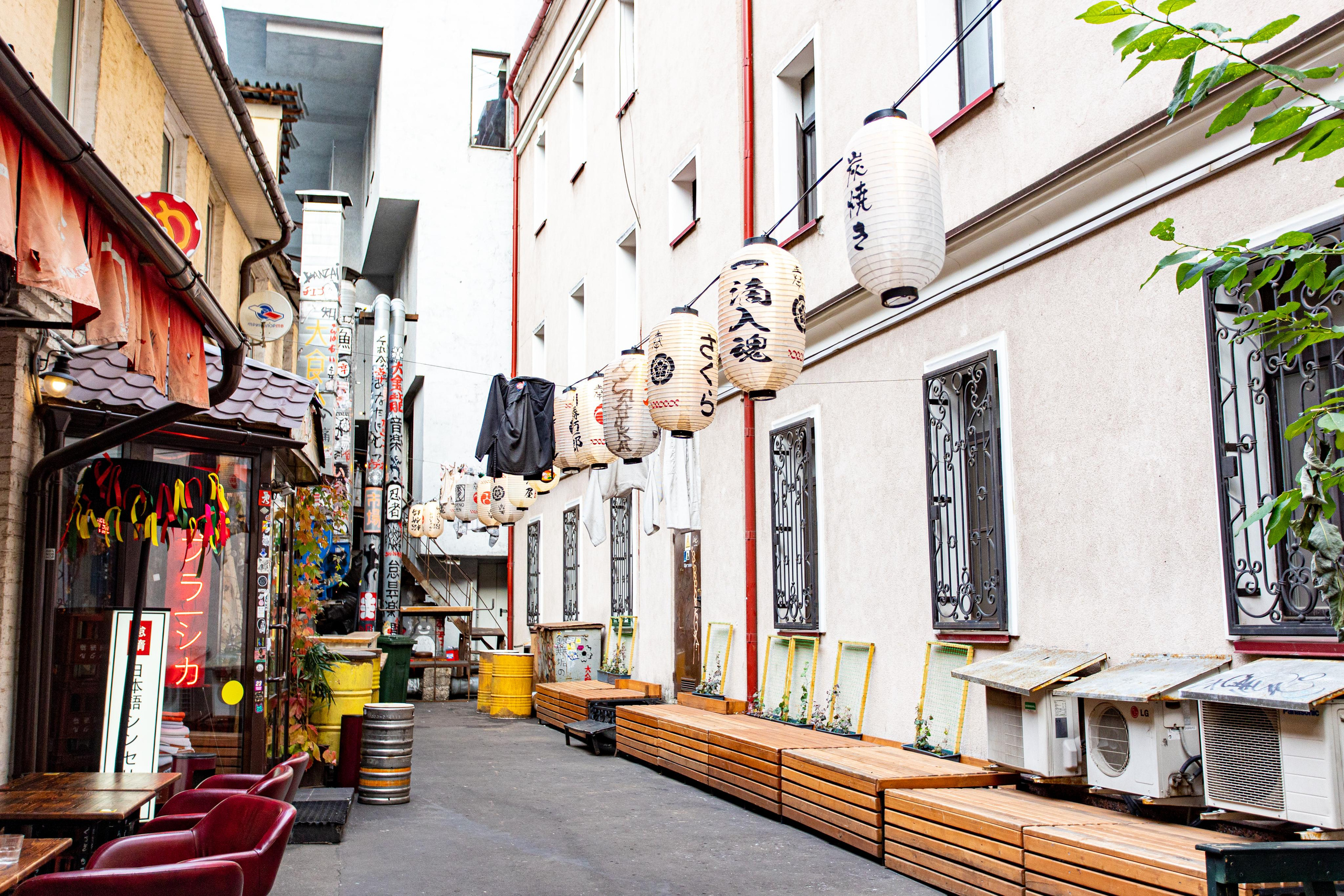 Бар Тебурасика