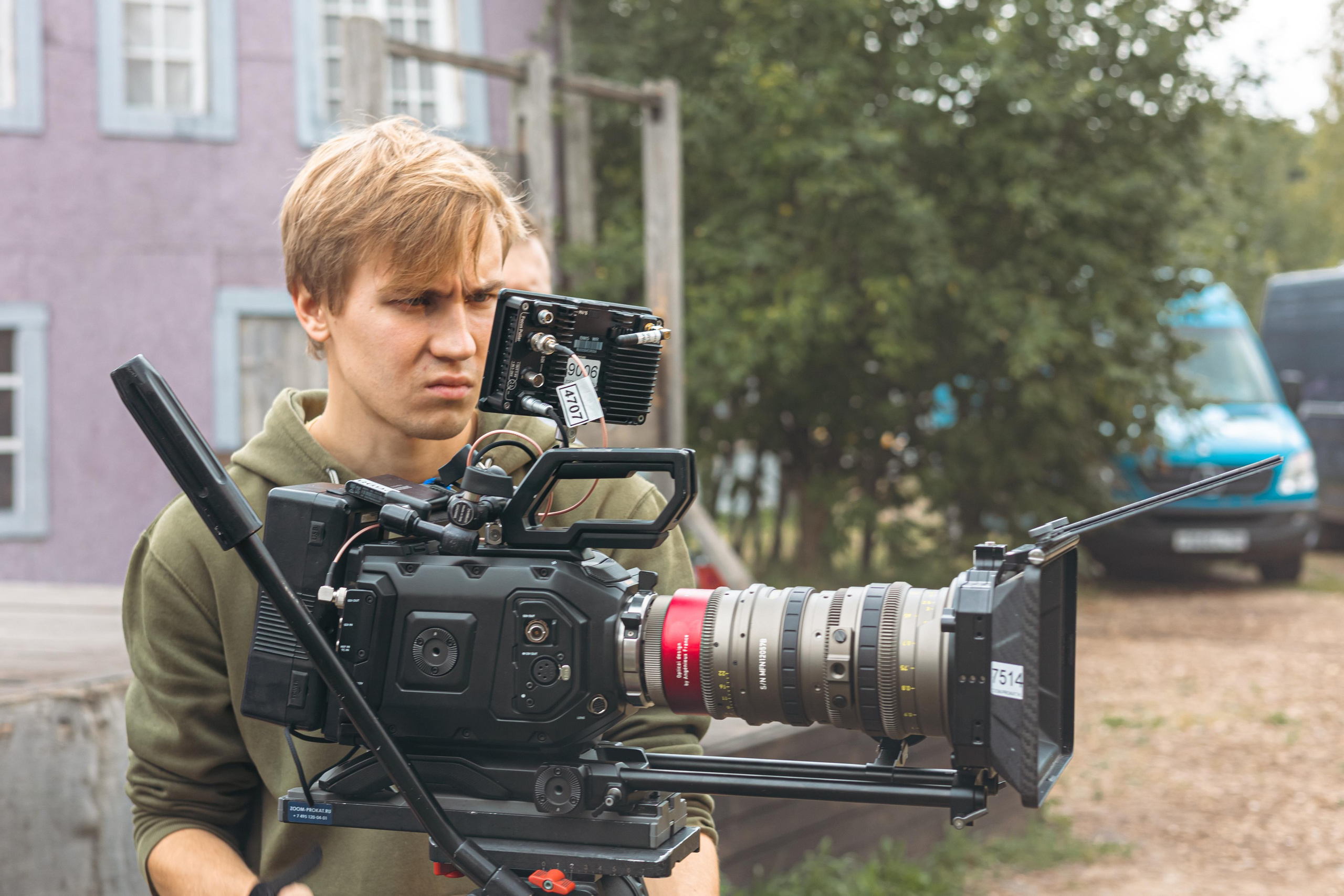 Крематорий. Бэк с клипа «Бар под дулом револьвера». Фотограф Сонкина Татьяна