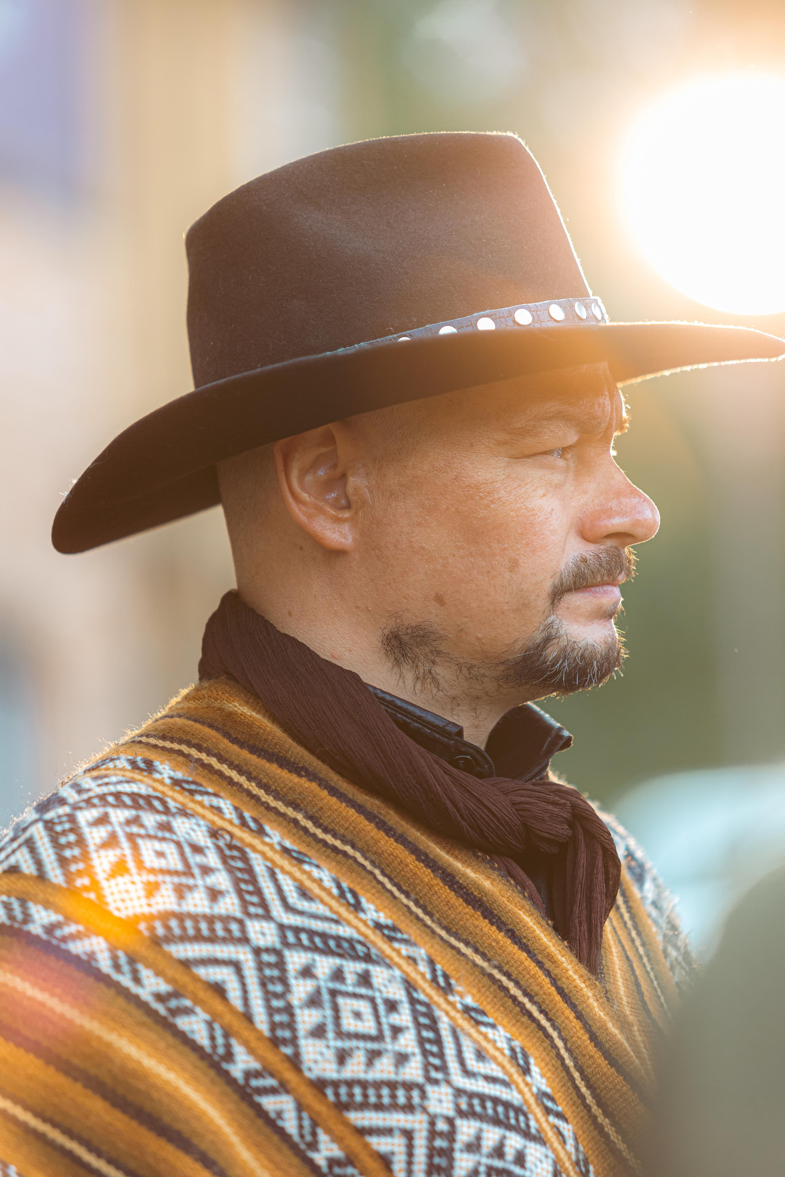 Крематорий. Бэк с клипа «Бар под дулом револьвера». Фотограф Сонкина Татьяна