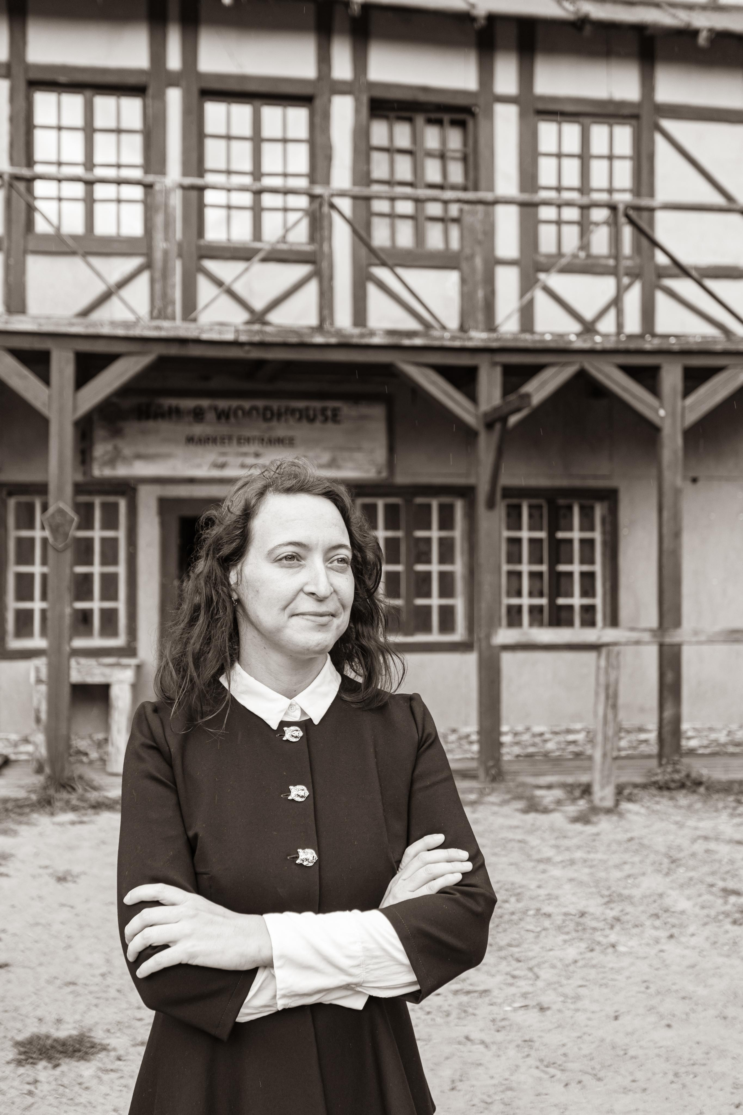 Крематорий. Бэк с клипа «Бар под дулом револьвера». Фотограф Сонкина Татьяна