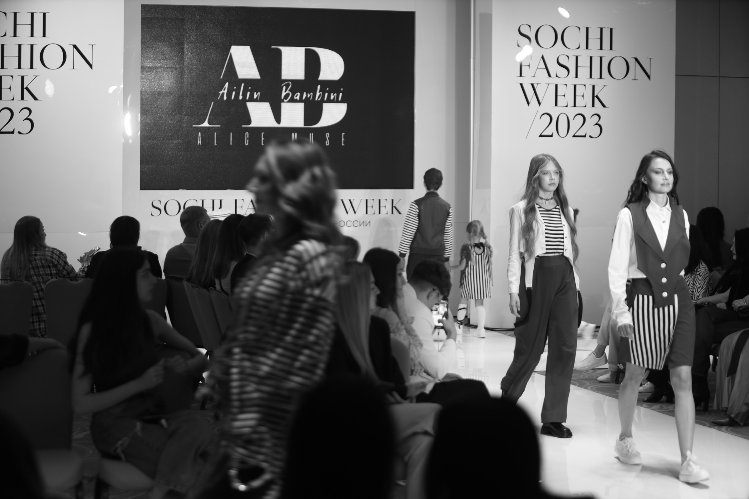 Гостинная. Вячеслав Новичков Фотограф чувств и состояний