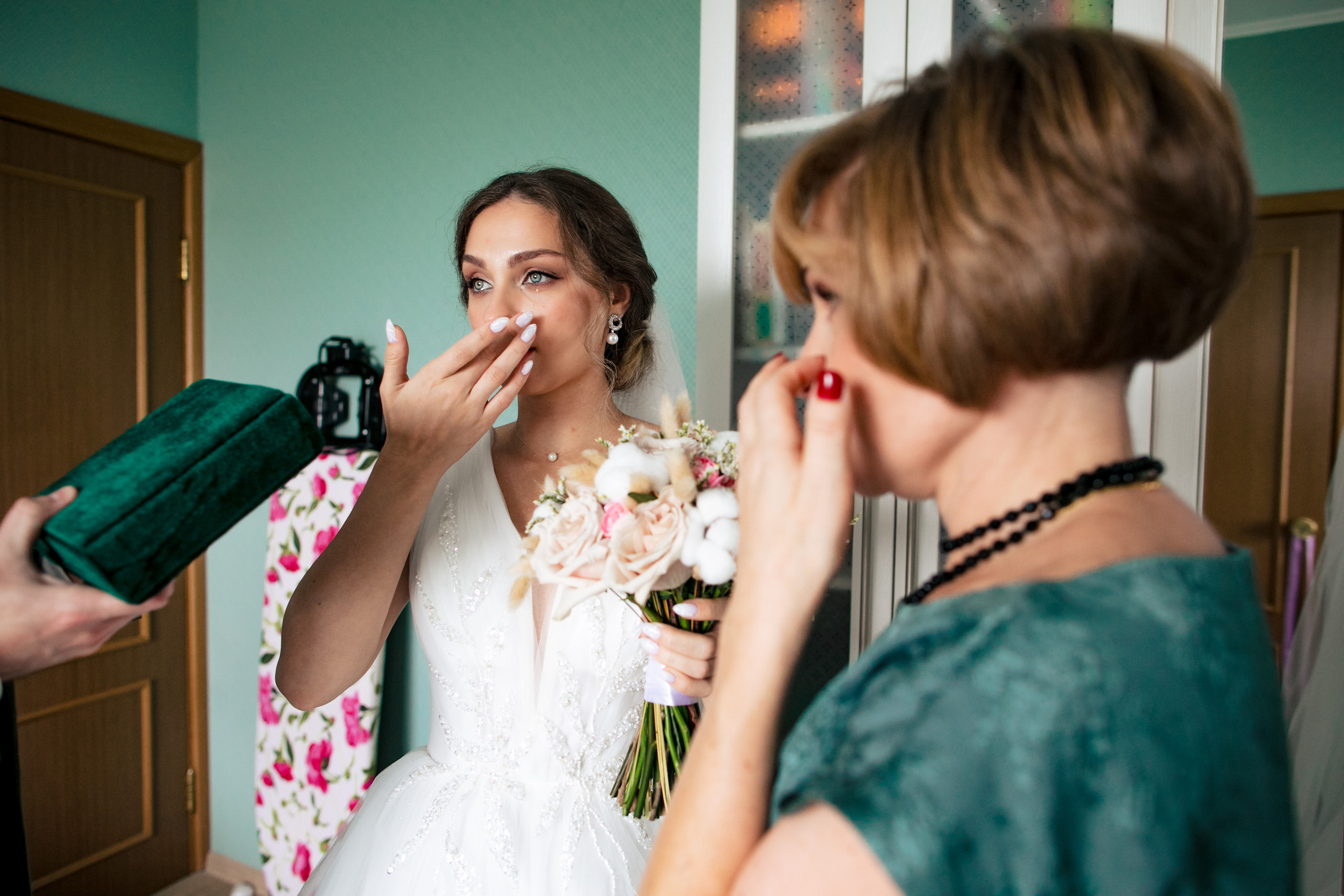 Классическая летняя. Свадебный фотограф в Москве Аля Загирова
