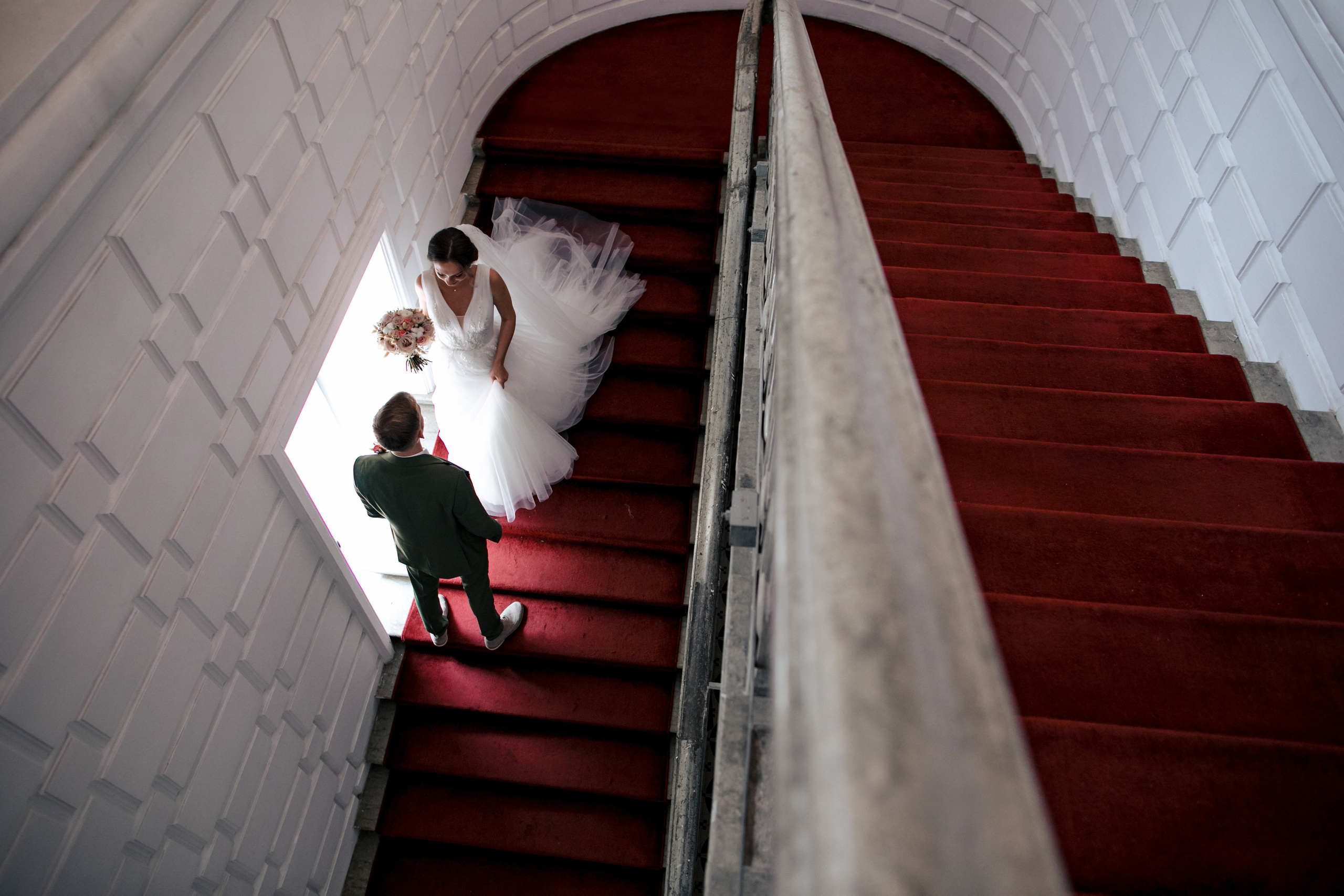 Классическая летняя. Свадебный фотограф в Москве Аля Загирова