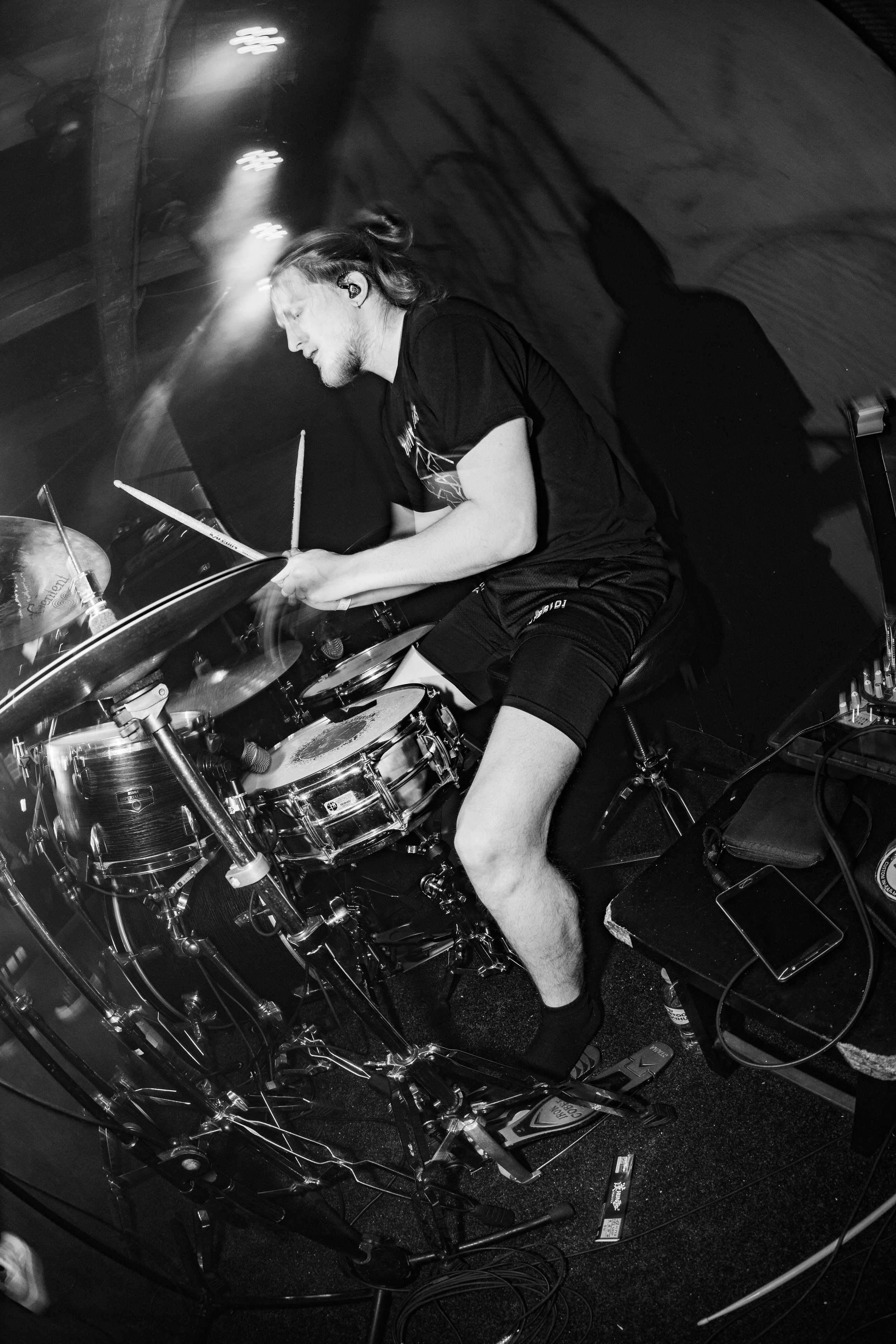 ОМУТ ГИГ|Zoccolo 2.0. Концертный и репортажный фотограф в Санкт-Петербурге Слава Пахомов