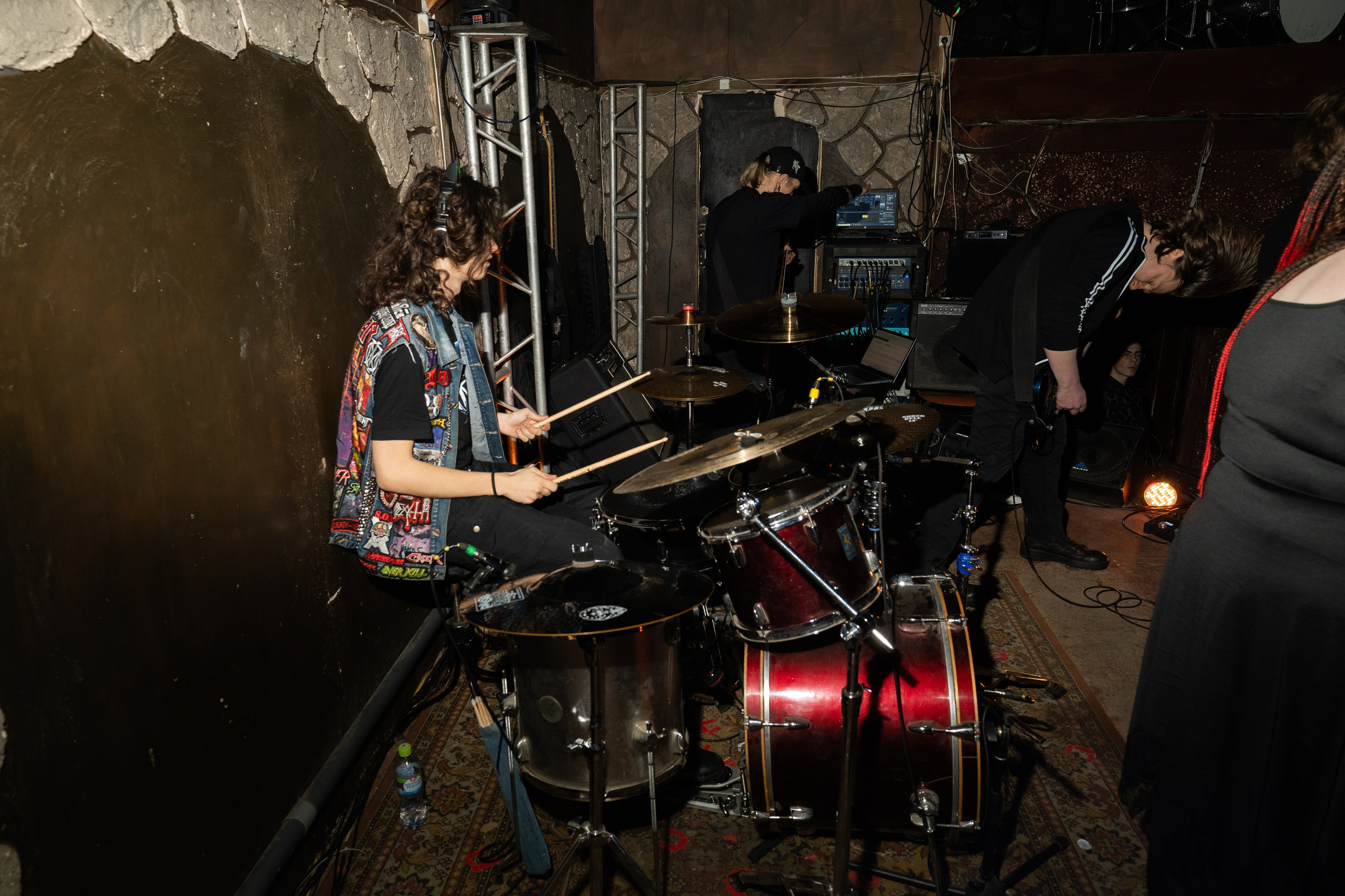 Ночь На Земле|Нора, Псков. Концертный и репортажный фотограф в Санкт-Петербурге Слава Пахомов