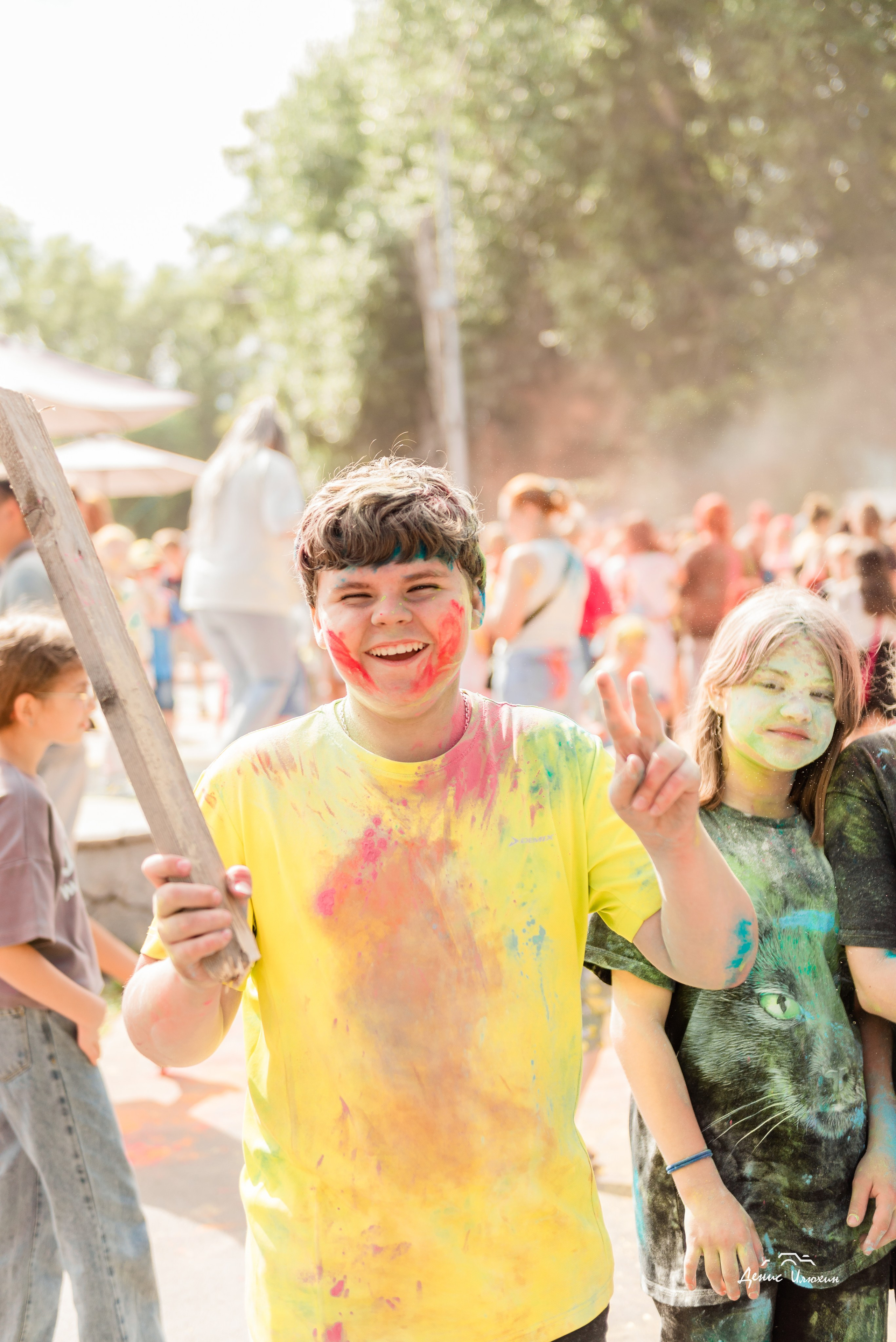 Краски Холи в Комсомольском Парке 2023. Детский фотограф, семейный фотограф и репортажи в Кемерово