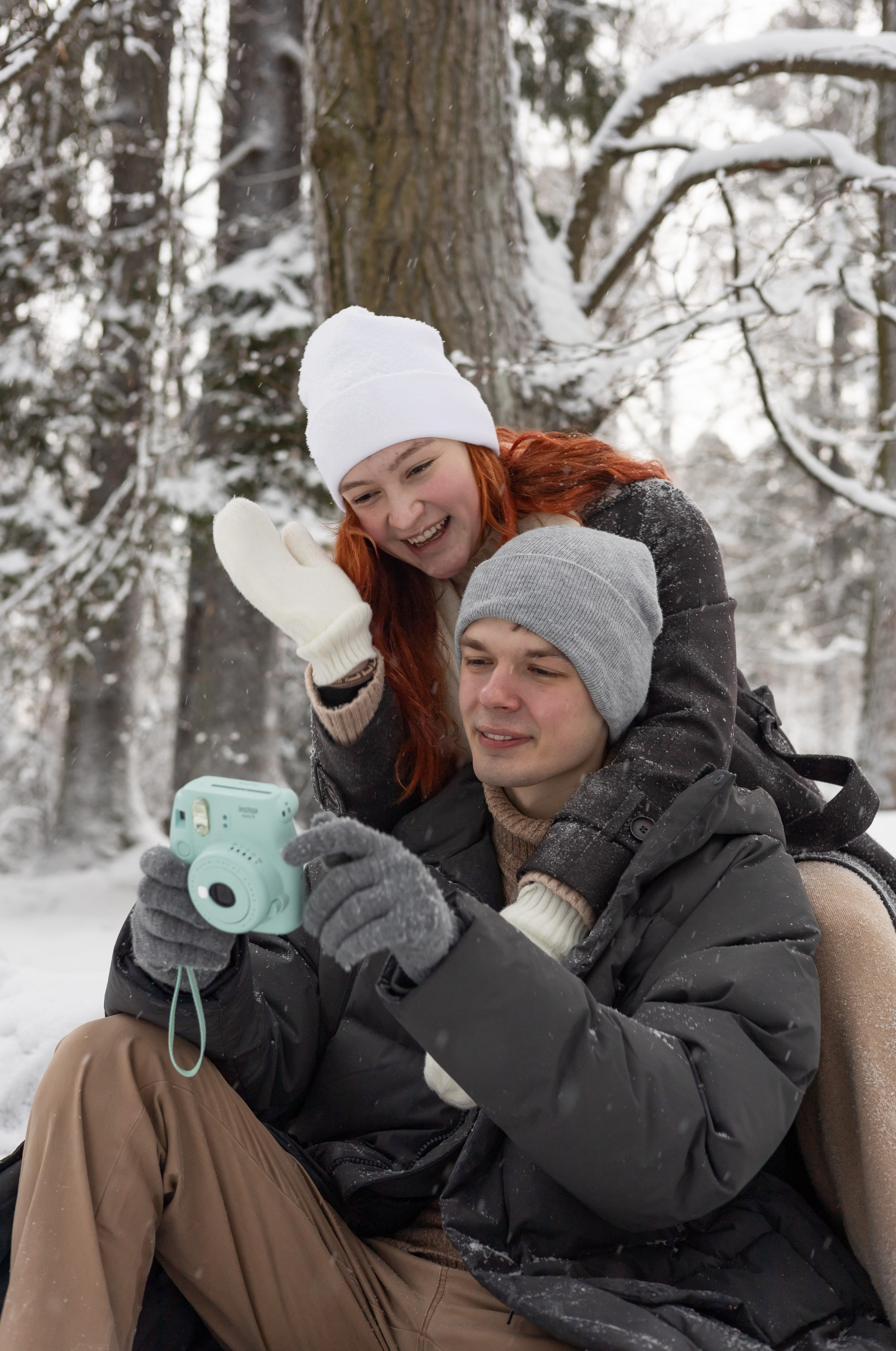Николь и Егор. Зимняя фотосессия в Шуваловском парке. Портретный фотограф Панферова Регина г. Санкт-Петербург, г. Казань