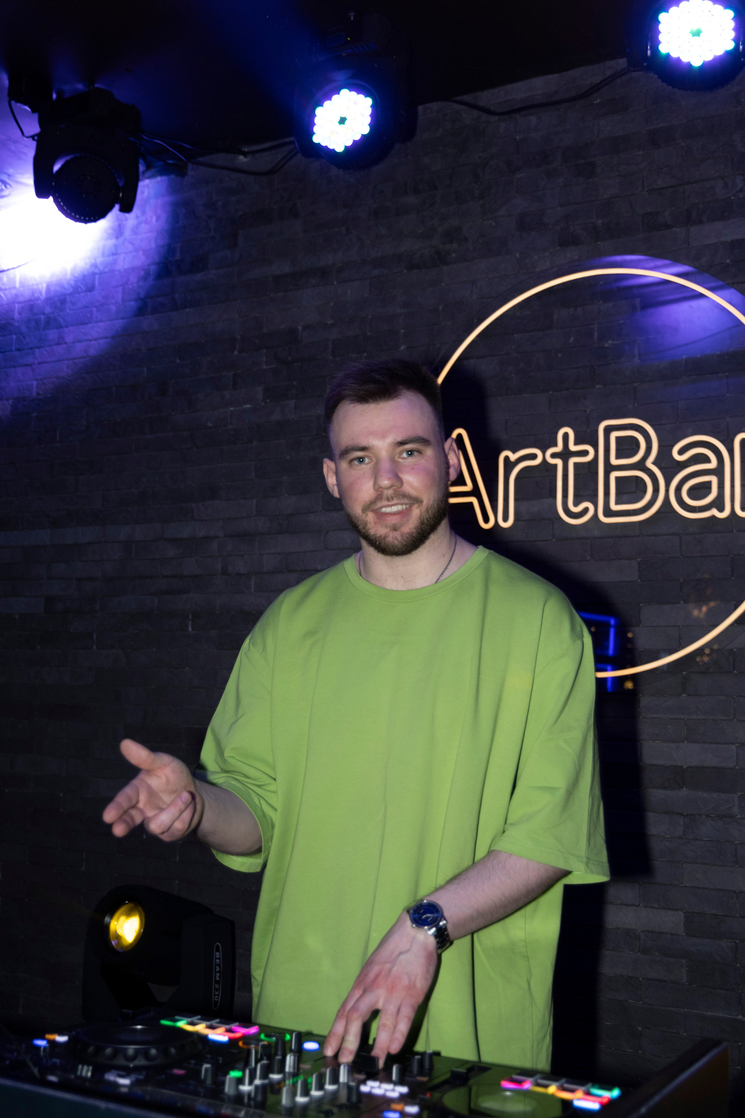 Art bar party. Content creator | Москва | Нарьян-Мар