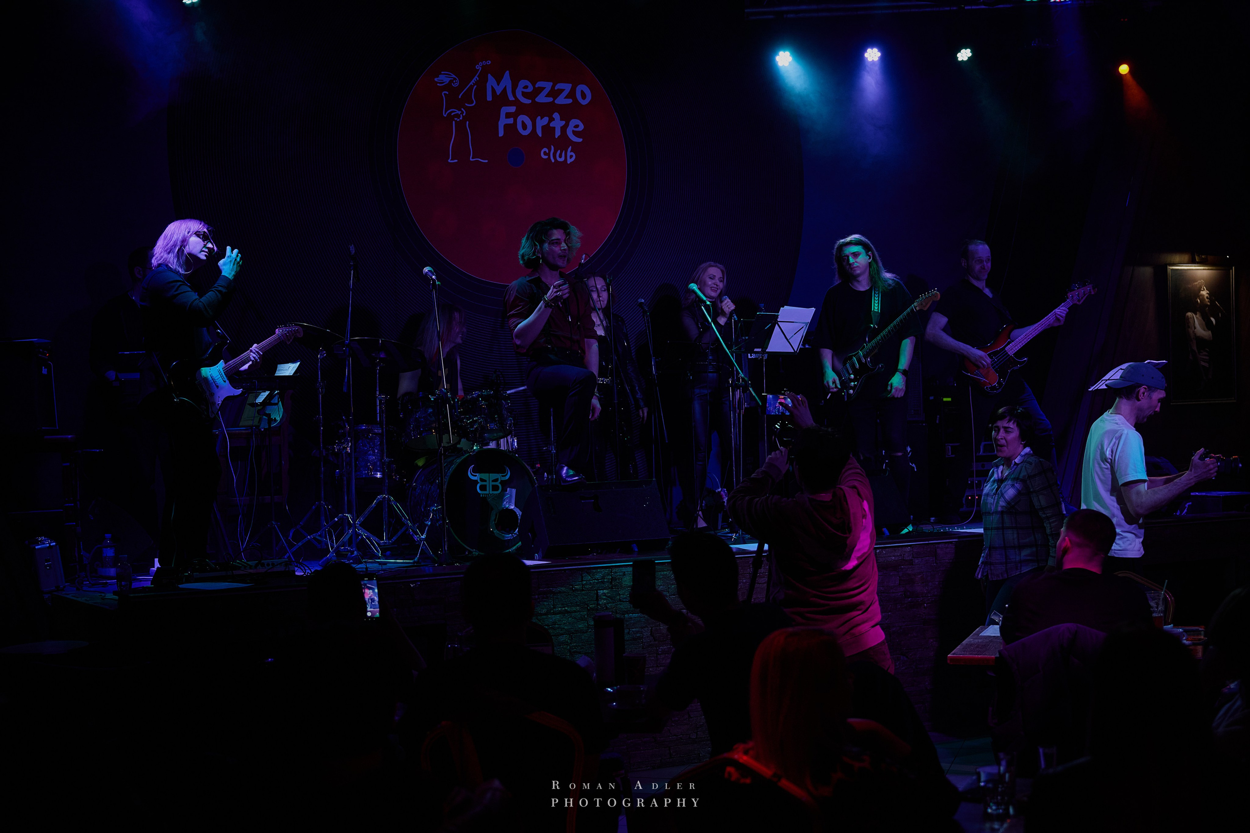 Mezzo Forte club. Фотограф Роман Адлер
