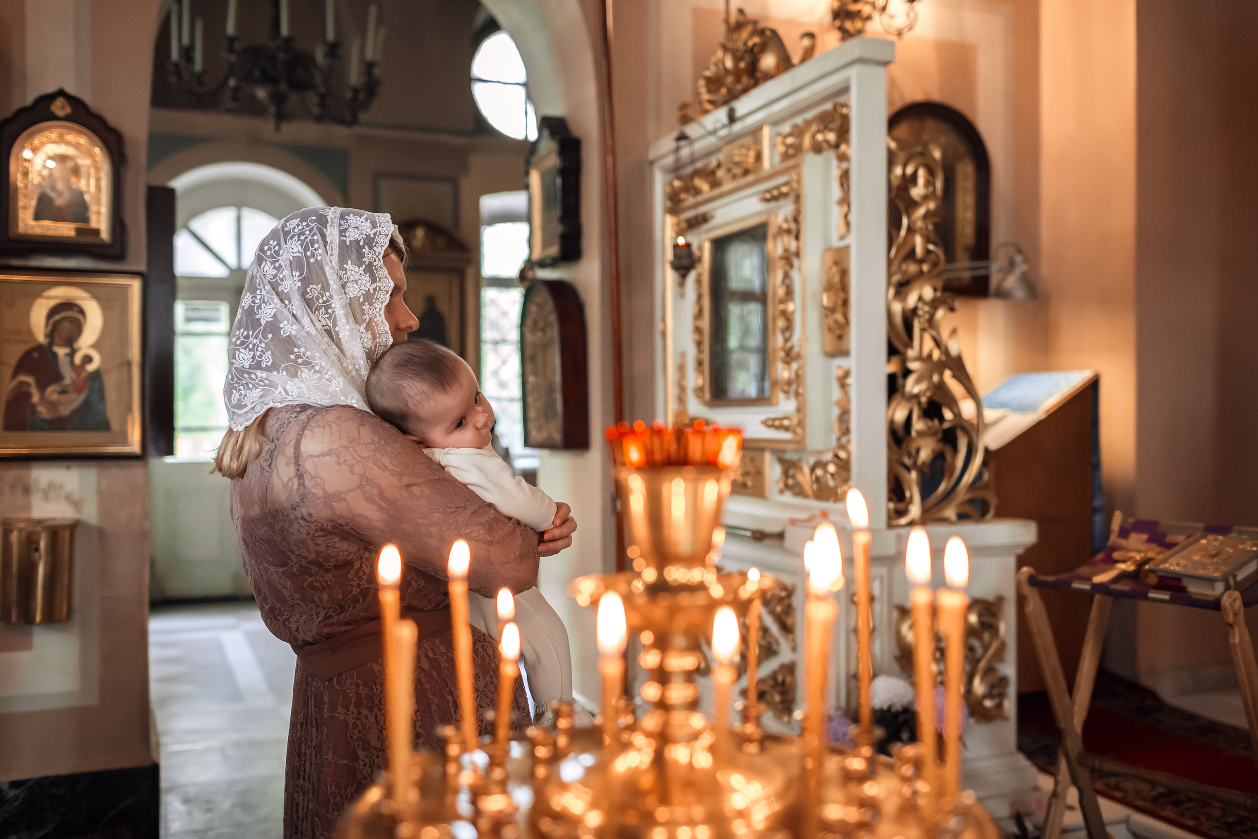 Крещение в Храме Влахернской иконы Божией Матери в Кузьминках. Профессиональный фотограф в Москве и Мо Мария Шантарёва
