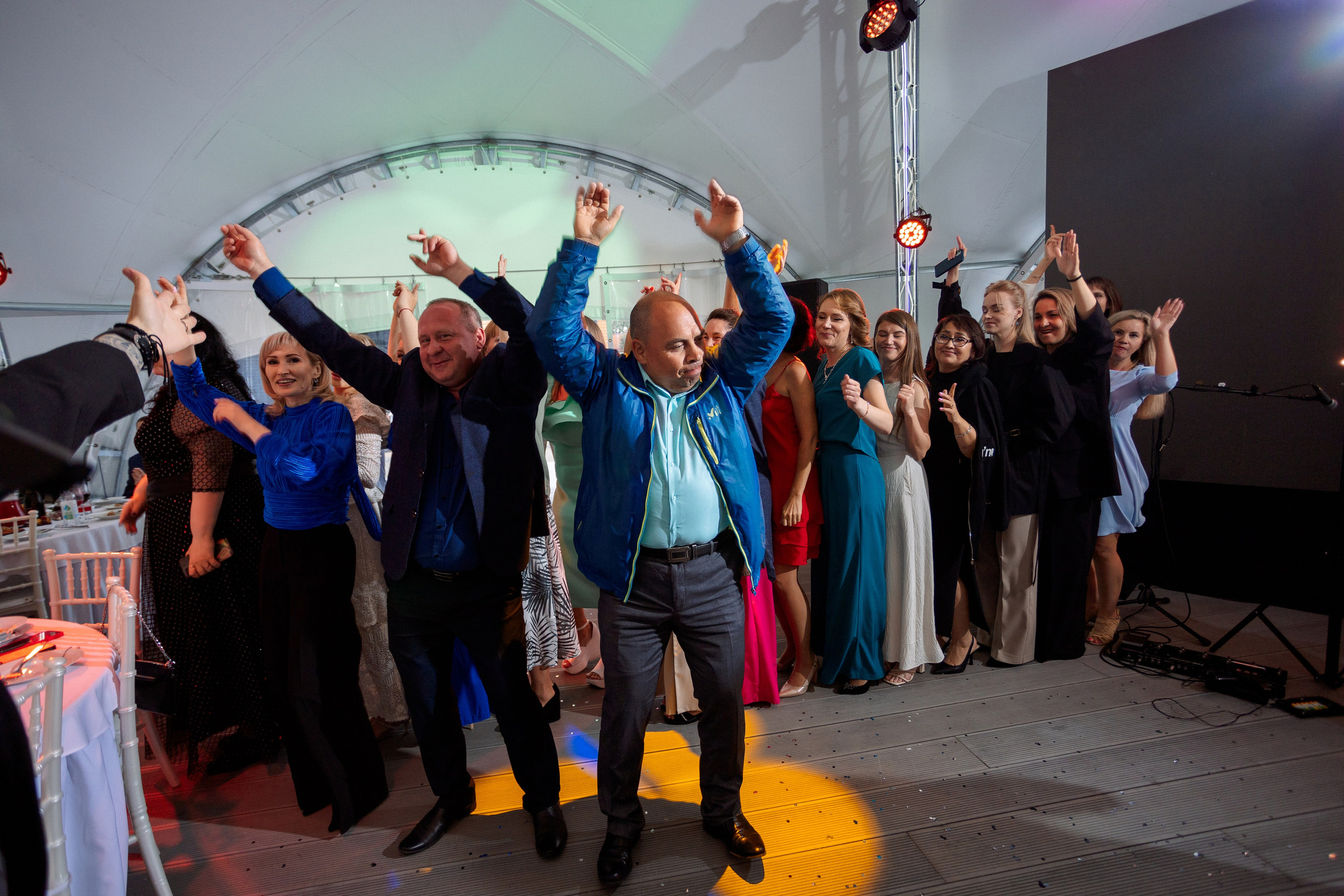 ВЫПУСКНОЙ: Волки-Липки. Все фото. Профессиональный фотограф в Ижевске Леша Петров