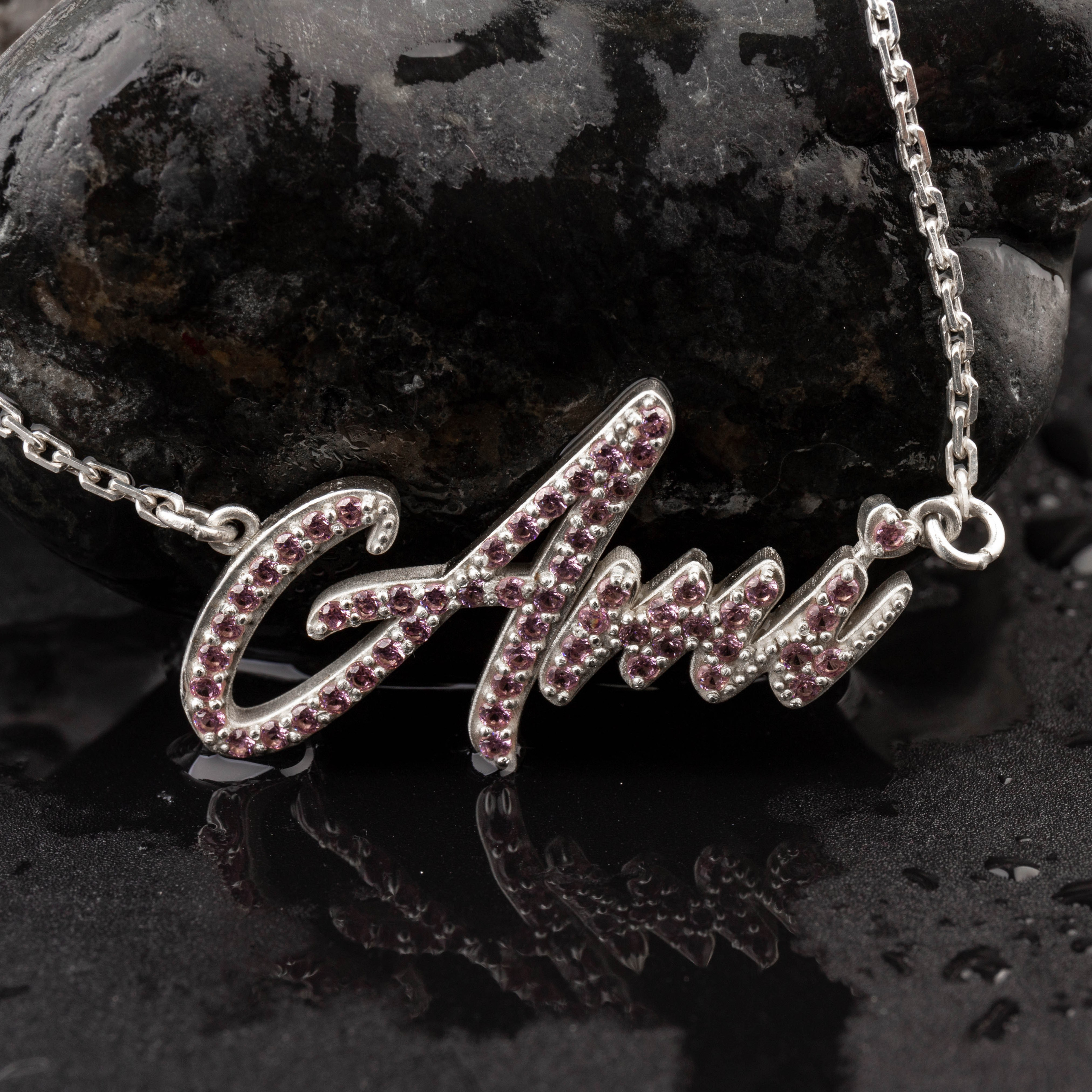 Ювелирные украшения. Предметный фотограф в Крыму Ольга Шестакова