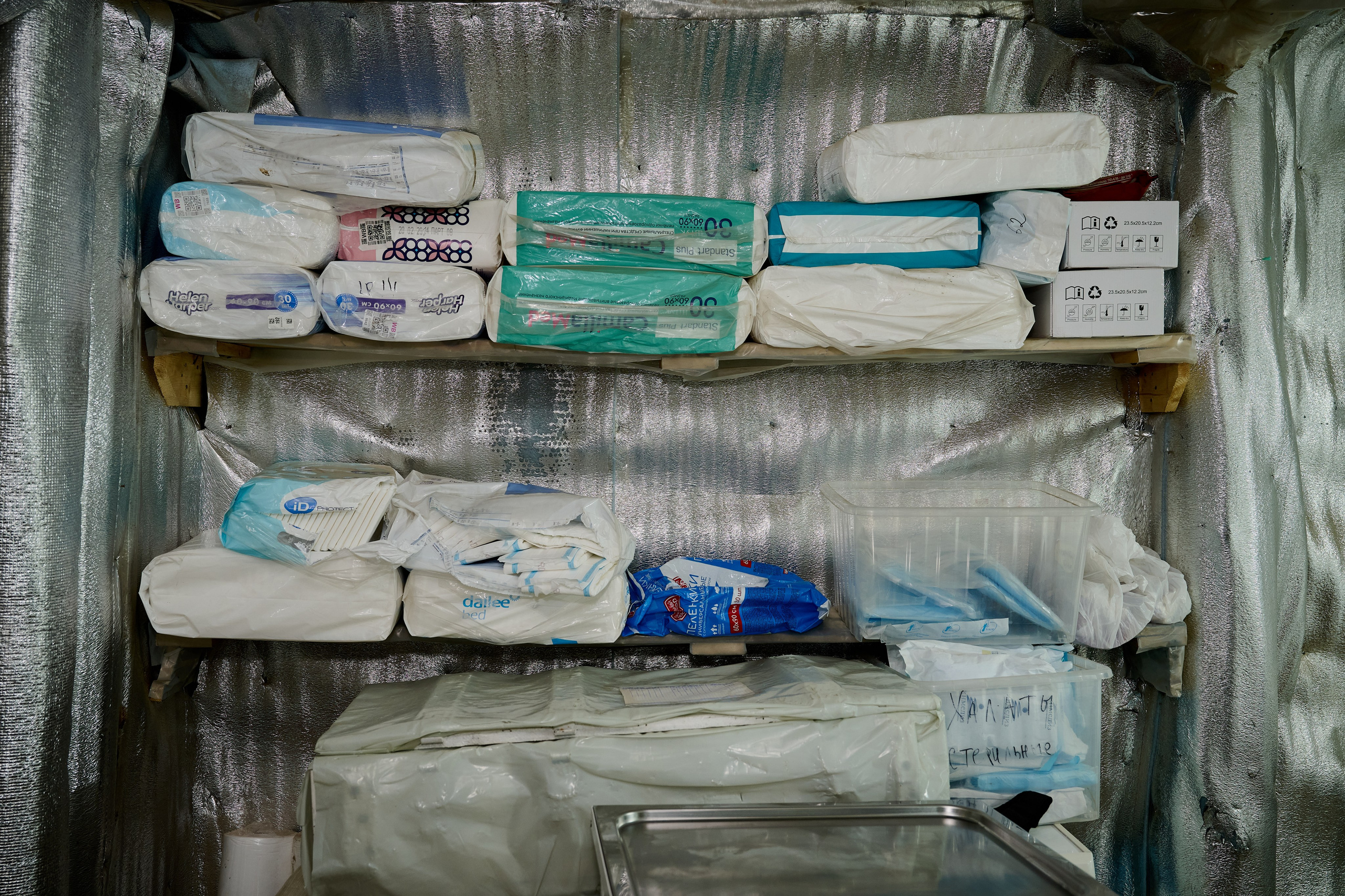 Будни съёмок фотопроекта Территории. Фотограф Роман Адлер