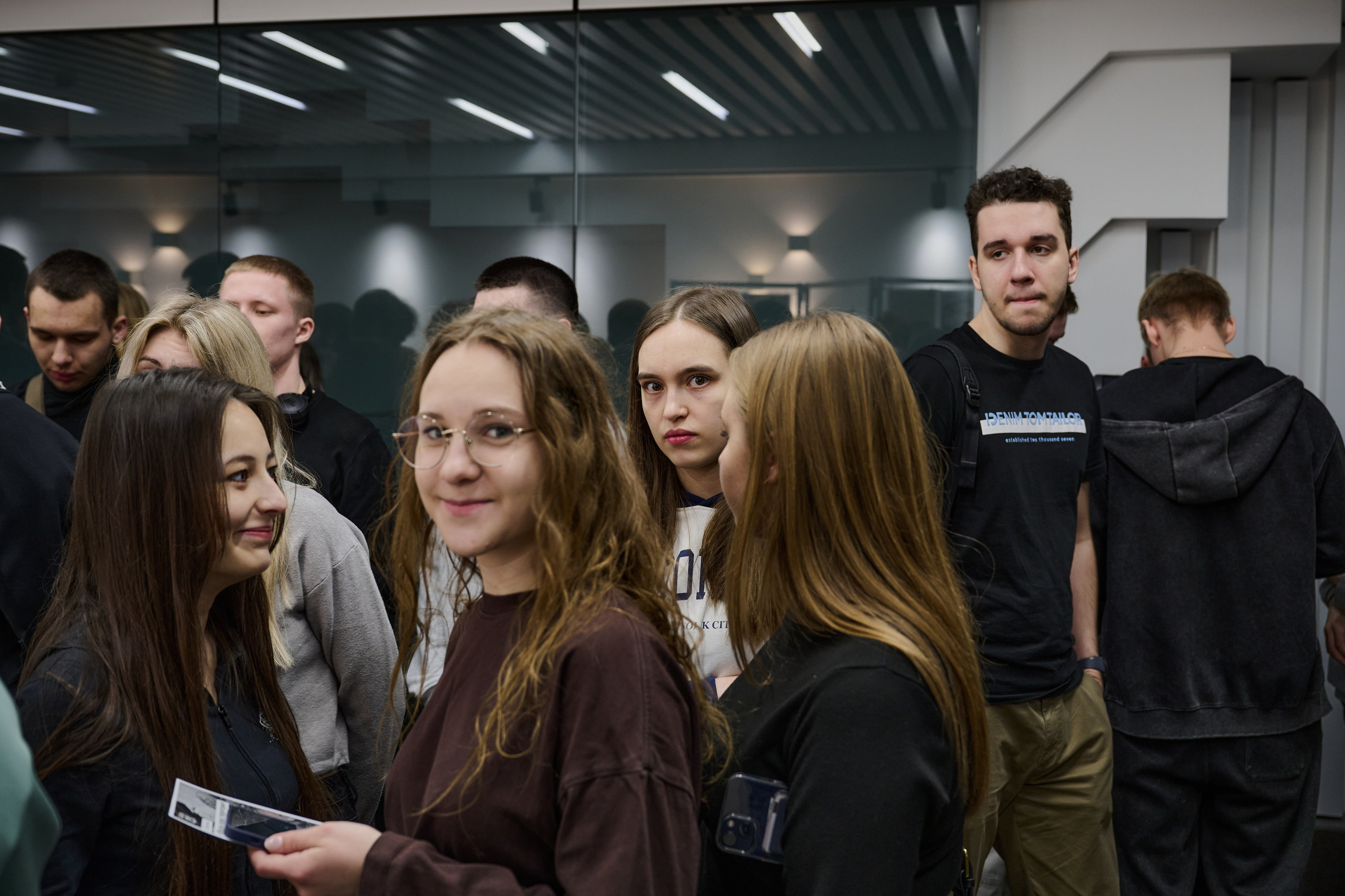 Фотовыставка «Территории» в Росгеолфонде. Фотограф Роман Адлер