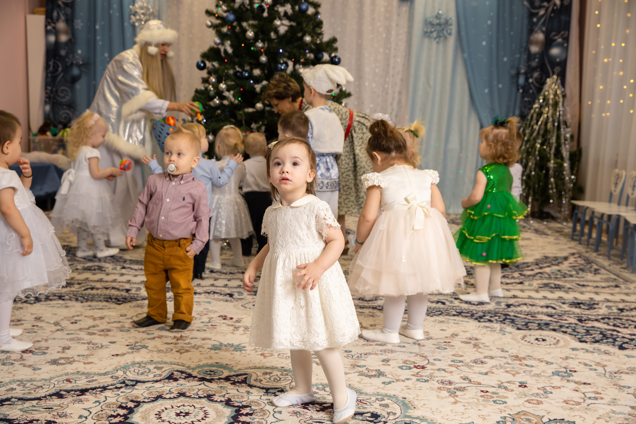 Новогодний утренник Успех. Фотограф в Железнодорожном и Балашихе