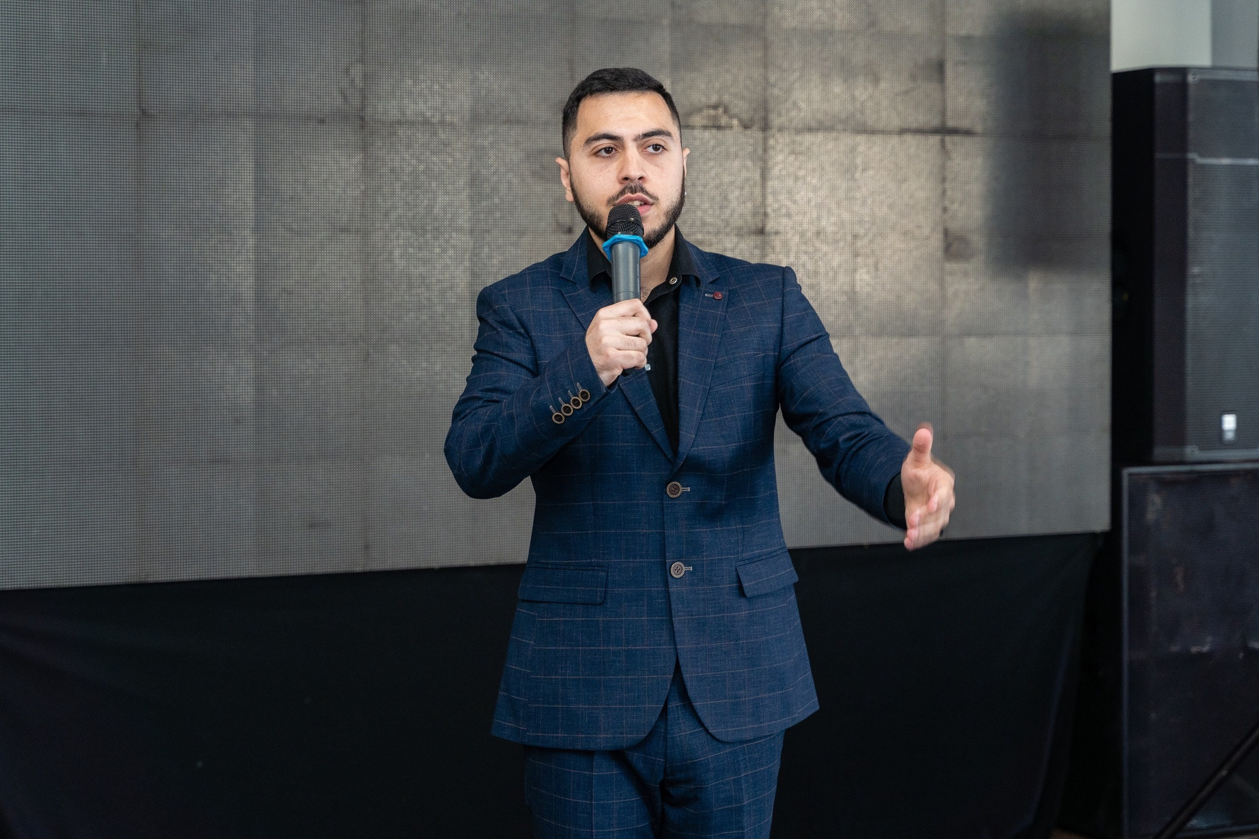 Свадебная фотосъемка в Ижевске, Воткинске, Чайковском, Сарапуле, Перми, Уфе и Казани. Фото и видео для бизнеса, репортажная и свадебная съемка|Александр Кузнецов|Ижевск, Воткинск