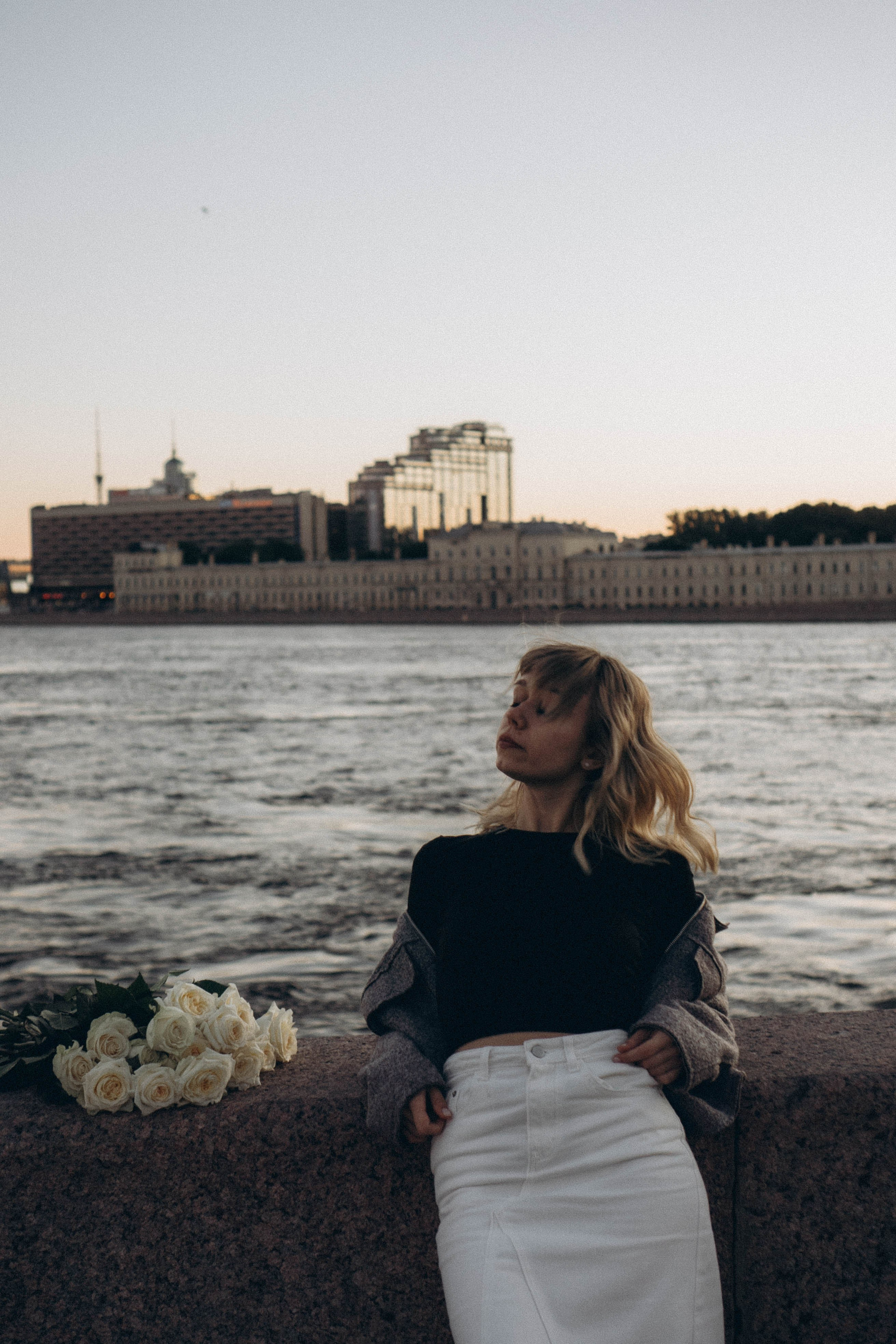 ПРОГУЛКА ПО ГОРОДУ В БЕЛЫЕ НОЧИ (другой вариант). Профессиональный фотограф, Санкт-Петербург — Виктория Богомолова