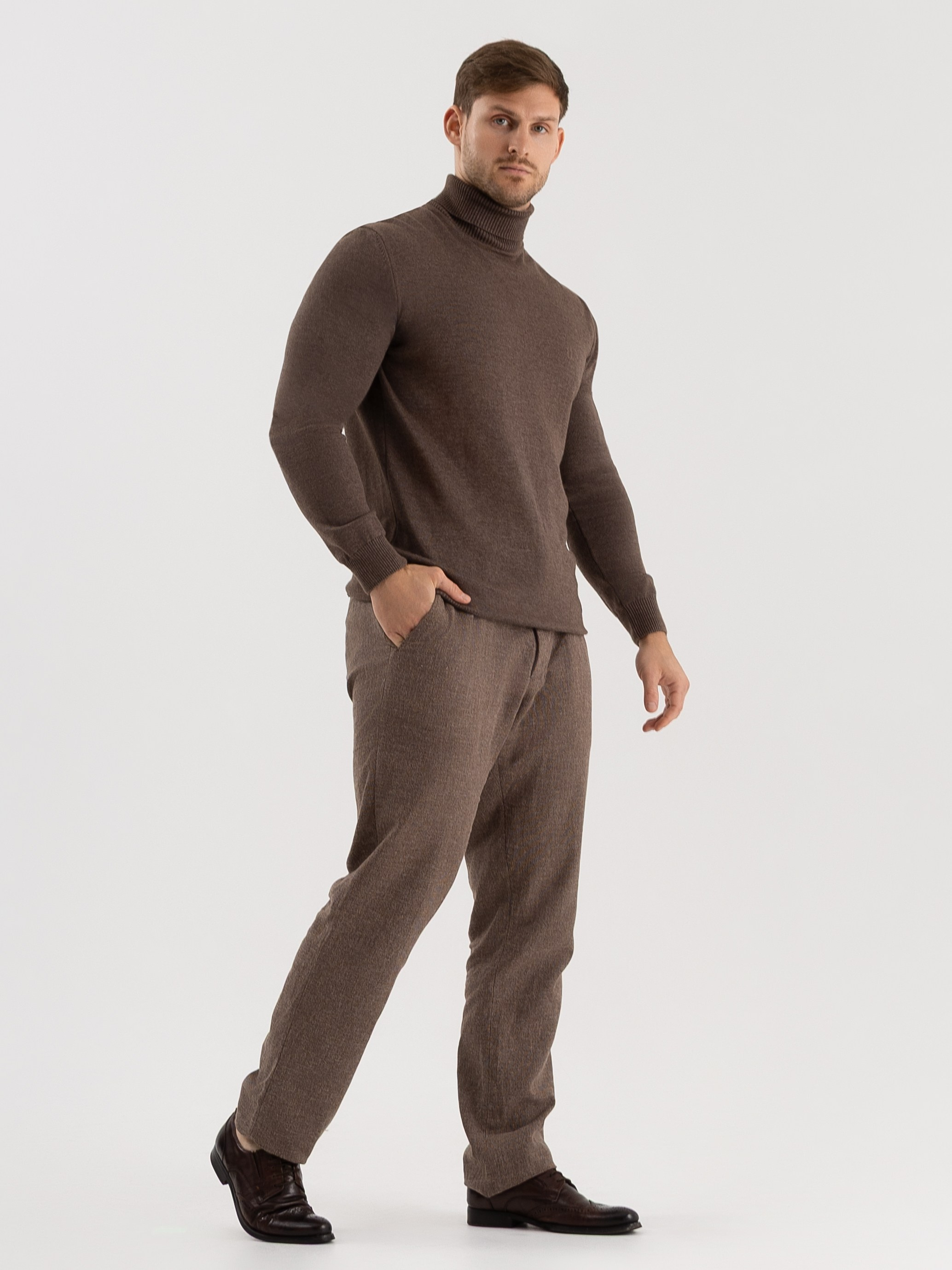 Вова. Стрит съемки для маркетплейсов в Сочи | ИИ контент | fashionprod