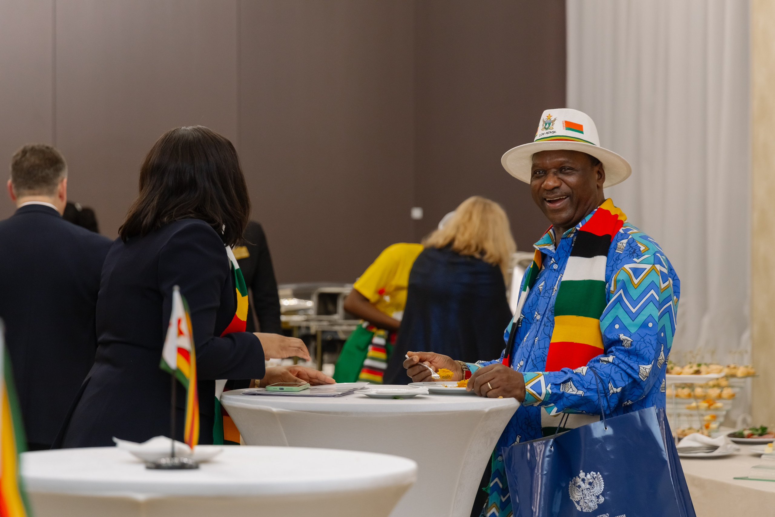 Фотосъемка делегации Посольства Зимбабве в Минске. Свадебный фотограф в Минске/Беларуси Сергей Спиридонов