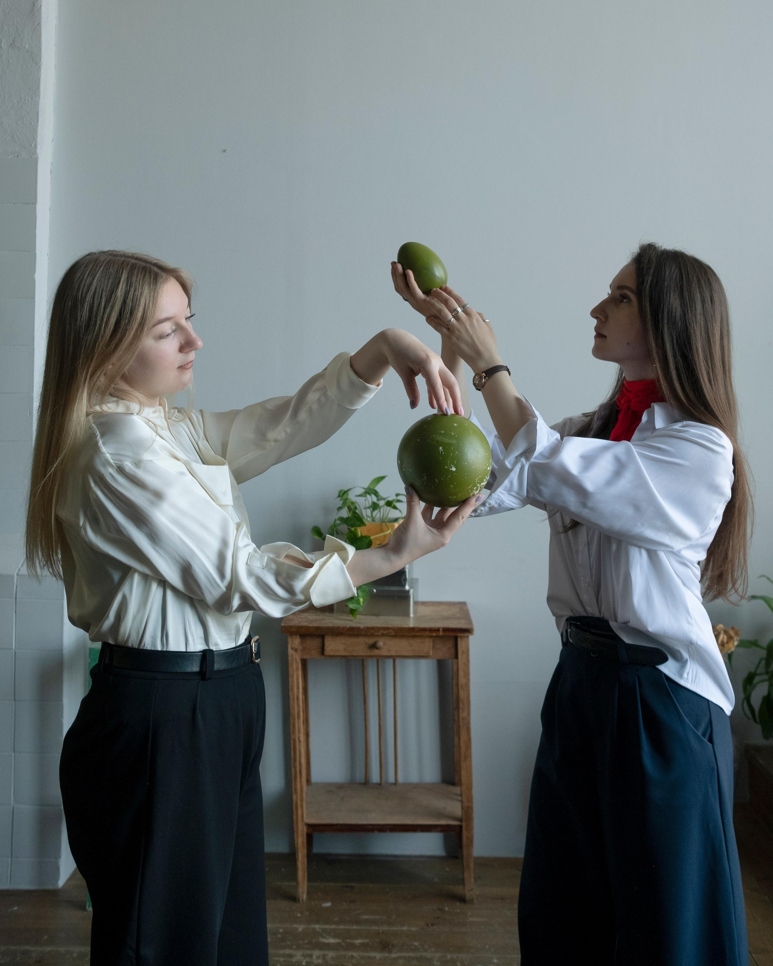 Варвара и Дарья, 2024. Портретный фотограф в Москве Евгения Яковенко