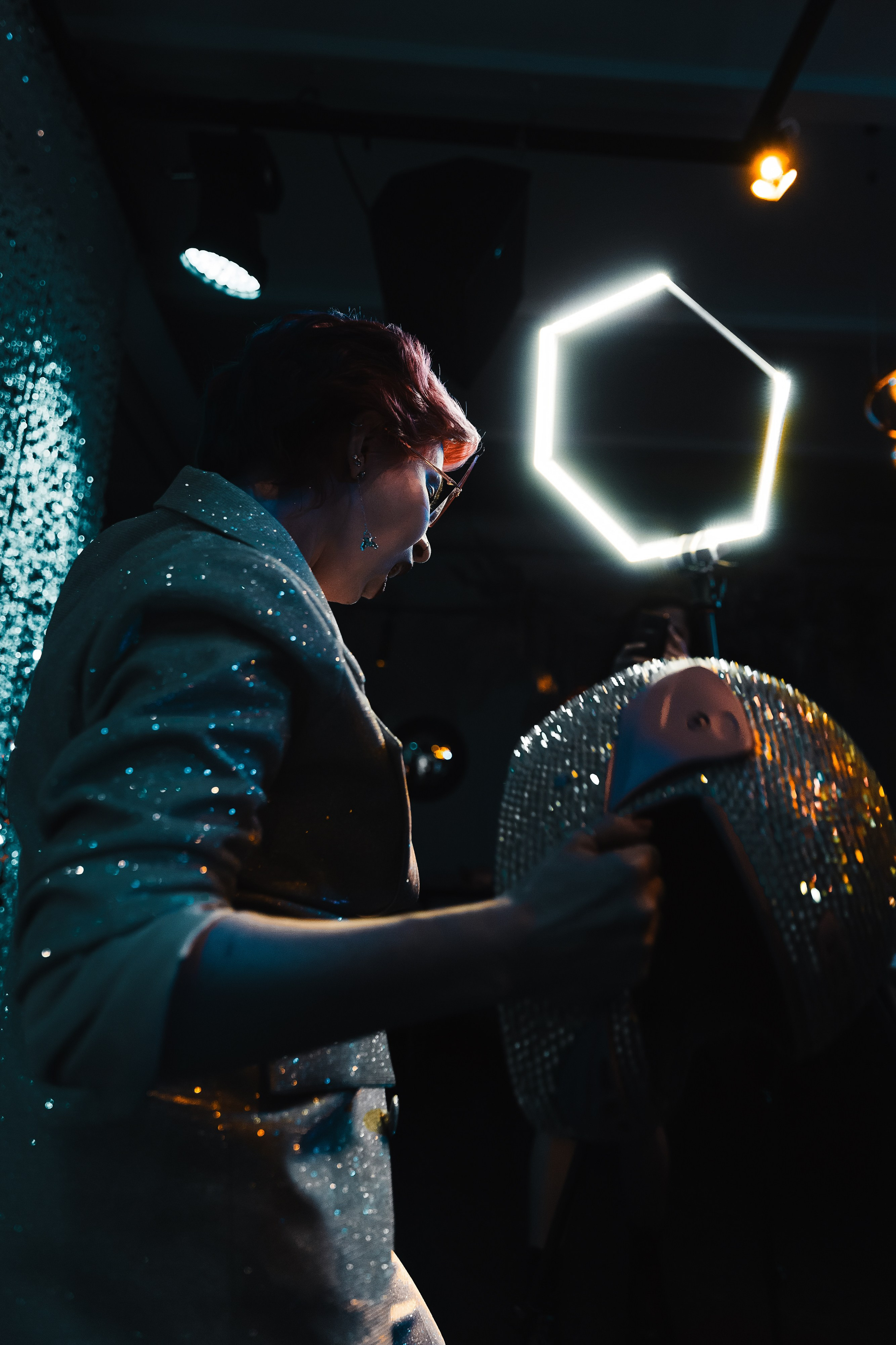 Фотосъемка презентаций модных журналов в Санкт-Петербурге | Рекламные кадры для медиа