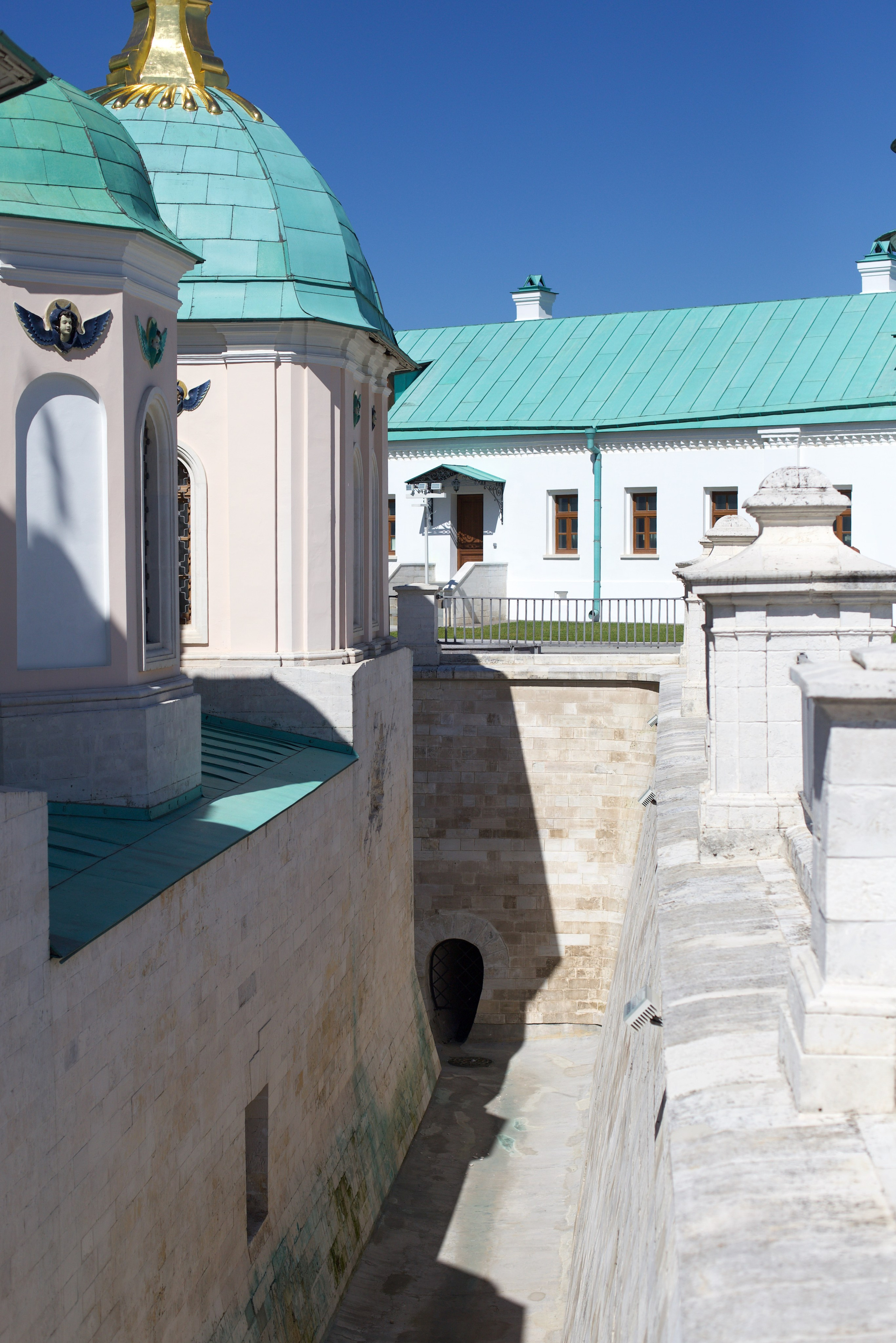 Ново-Иерусалимкий монастырь. Школьные выпускные альбомы в Москве Марина Николаева