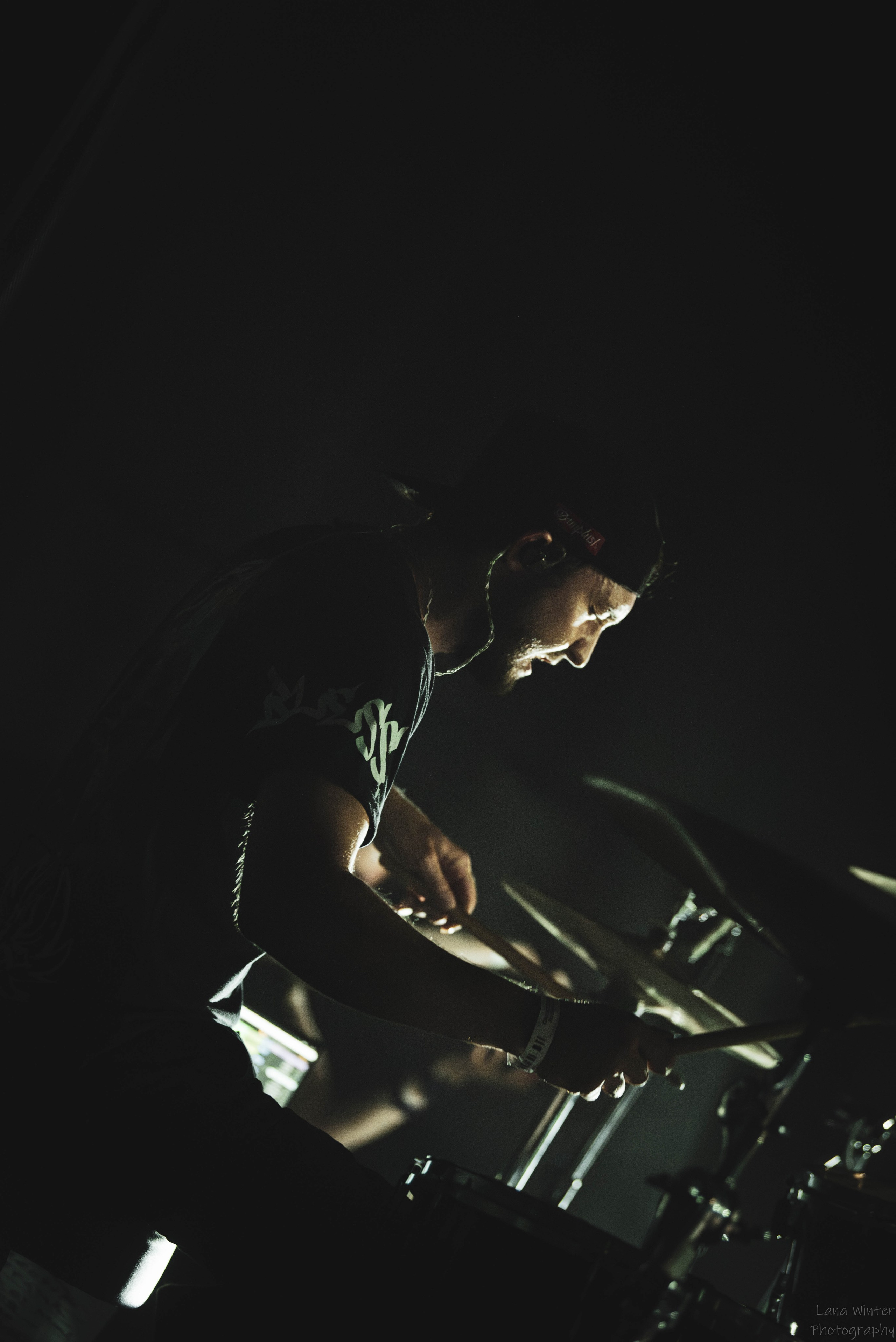 7000$ (29 июня 2025 года, Москва, клуб Урбан). Фотограф Светлана Блинова, Москва и Московская область