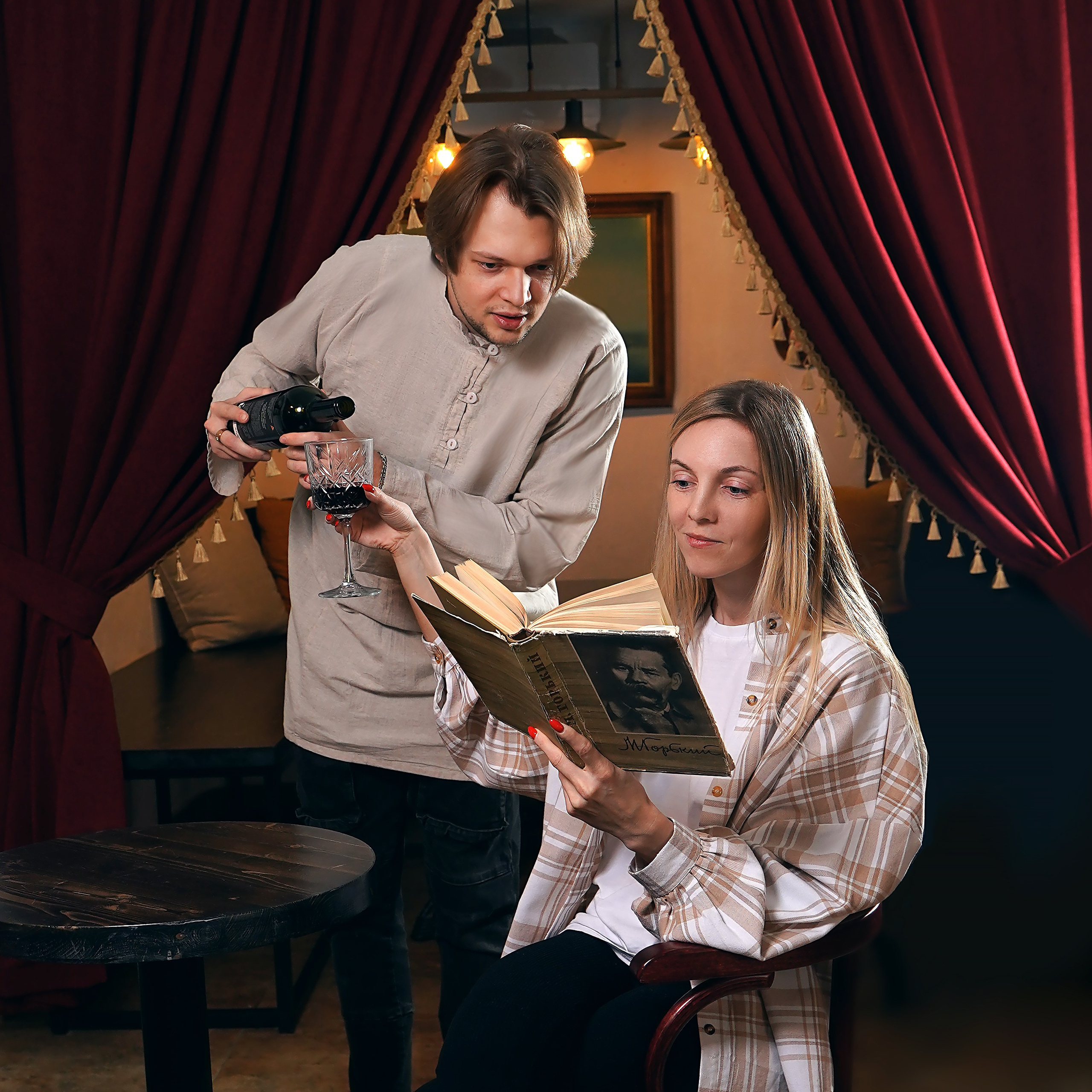 «На Дне» рюмочная. Фотограф Надежда Жемкова. Фотосъёмка, ретушь, фотомонтаж для вас и вашего бизнеса