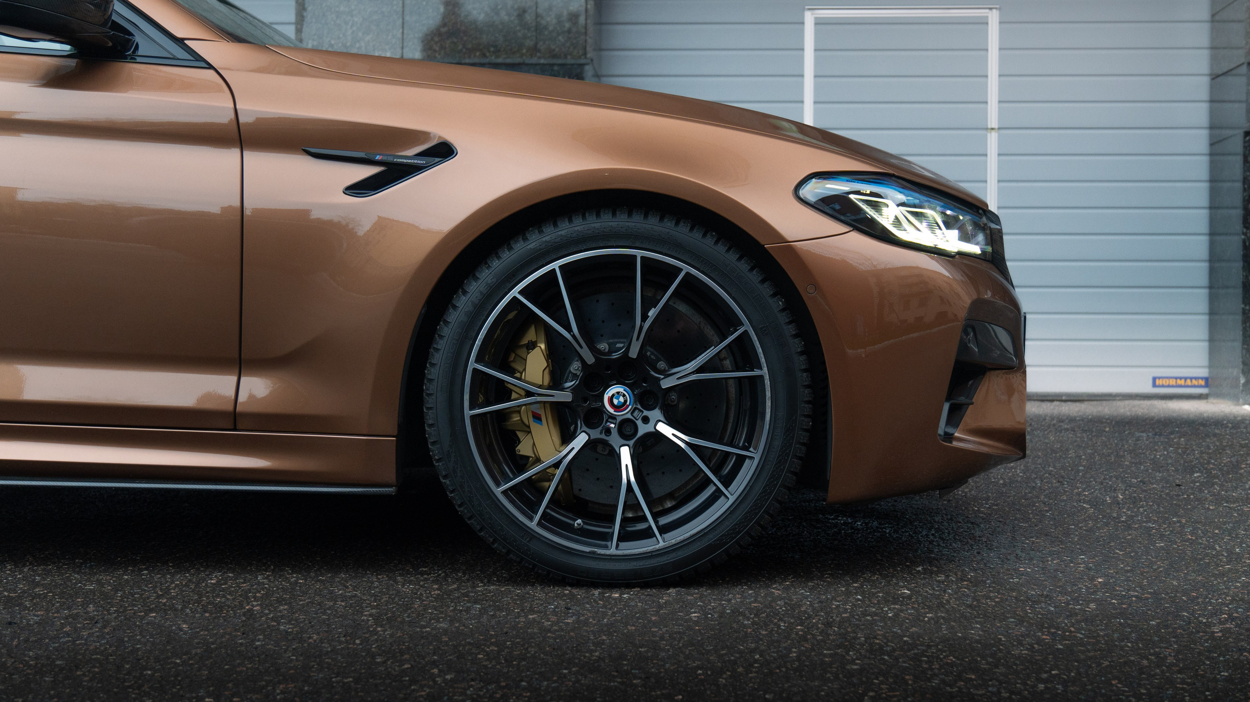 BMW M5 F90. Автомобильный фотограф Алексей Хезеков