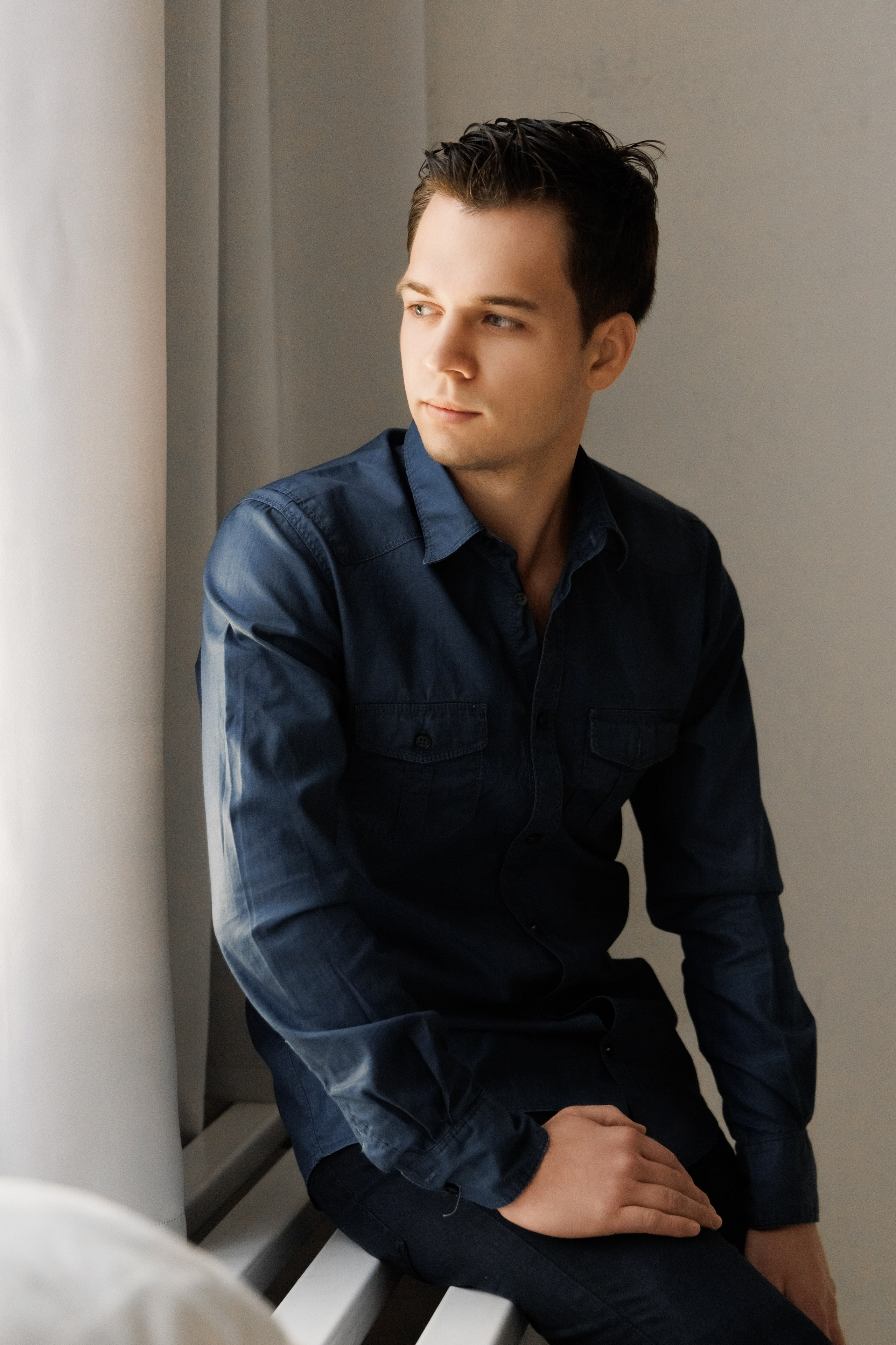 Фотосессия для Леонида. Женский и мужской фотограф в Нижнем Новгороде Наталья Латыпова. Портреты в низком ключе