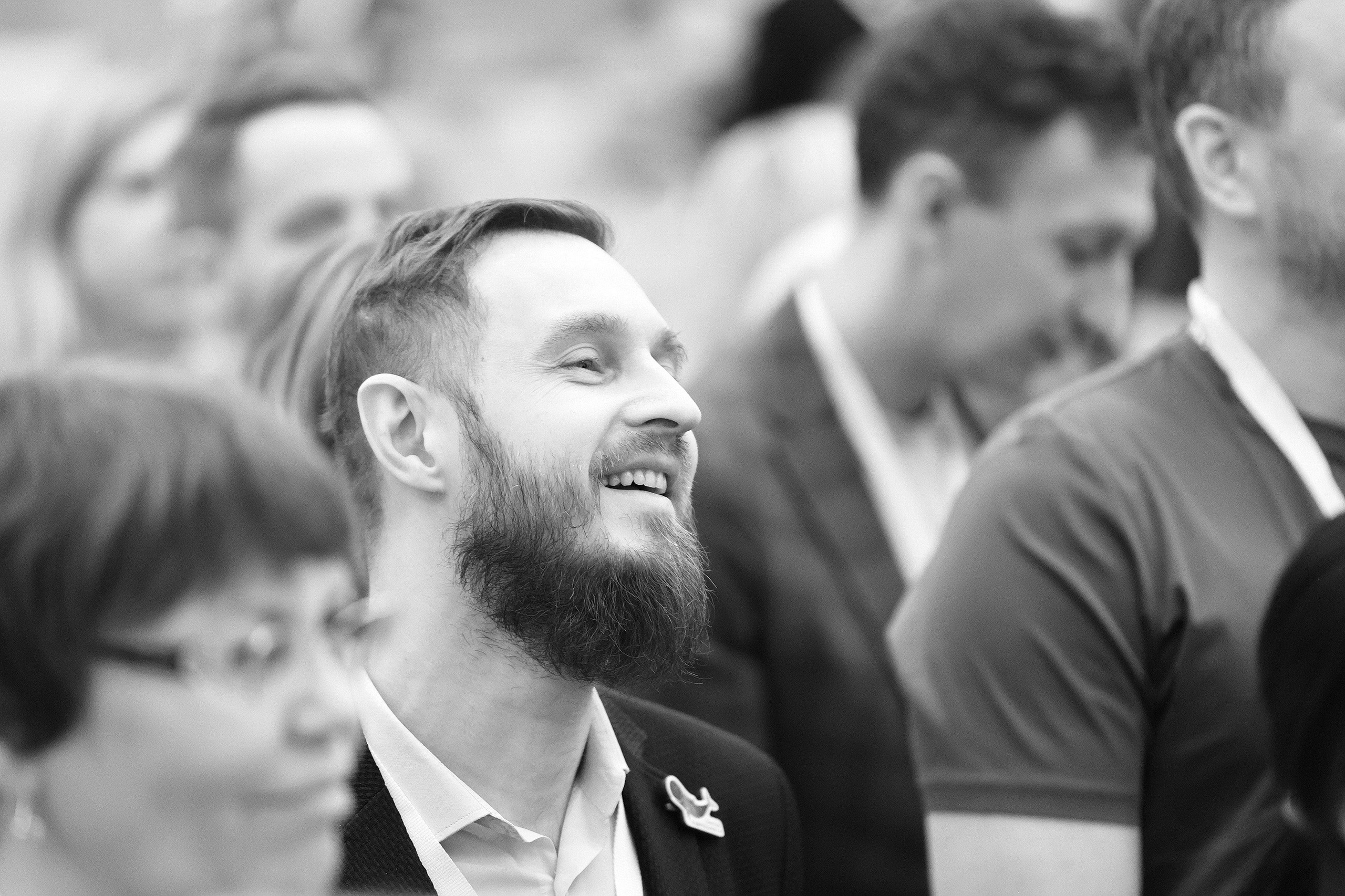 Дело Года 2024. Счастье в деятельности. Проект Филиппа Гузенюка. Фотографирую масштабные события, людей и их истории по всему миру. Константин Трубников