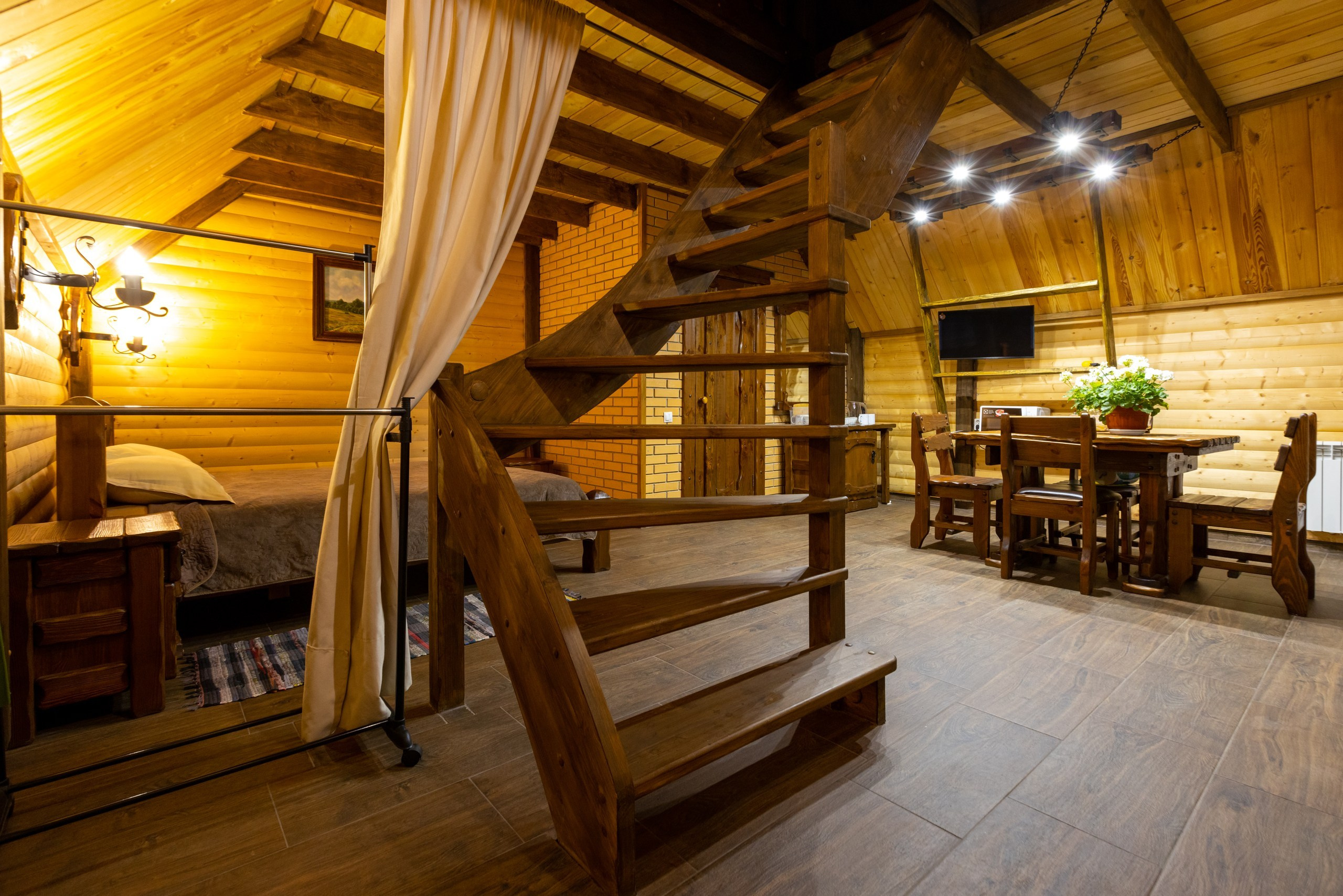 Большая Тросна вечером и новый бассейный комплекс. Фотограф в Туле Крупский АнДРей. Фотостудия «КАДР71» в Туле