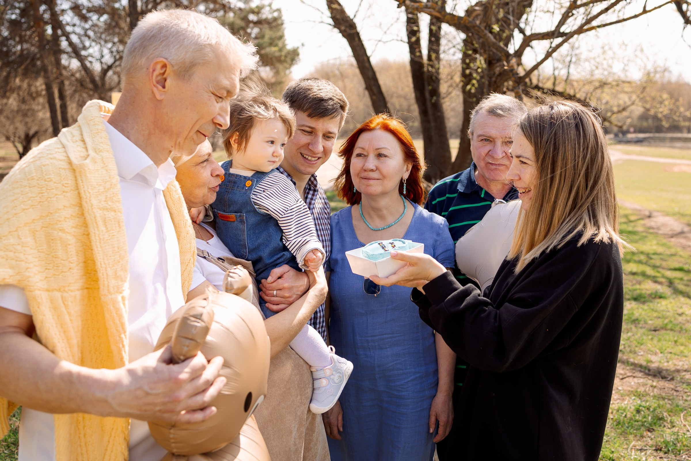 Семейная прогулка