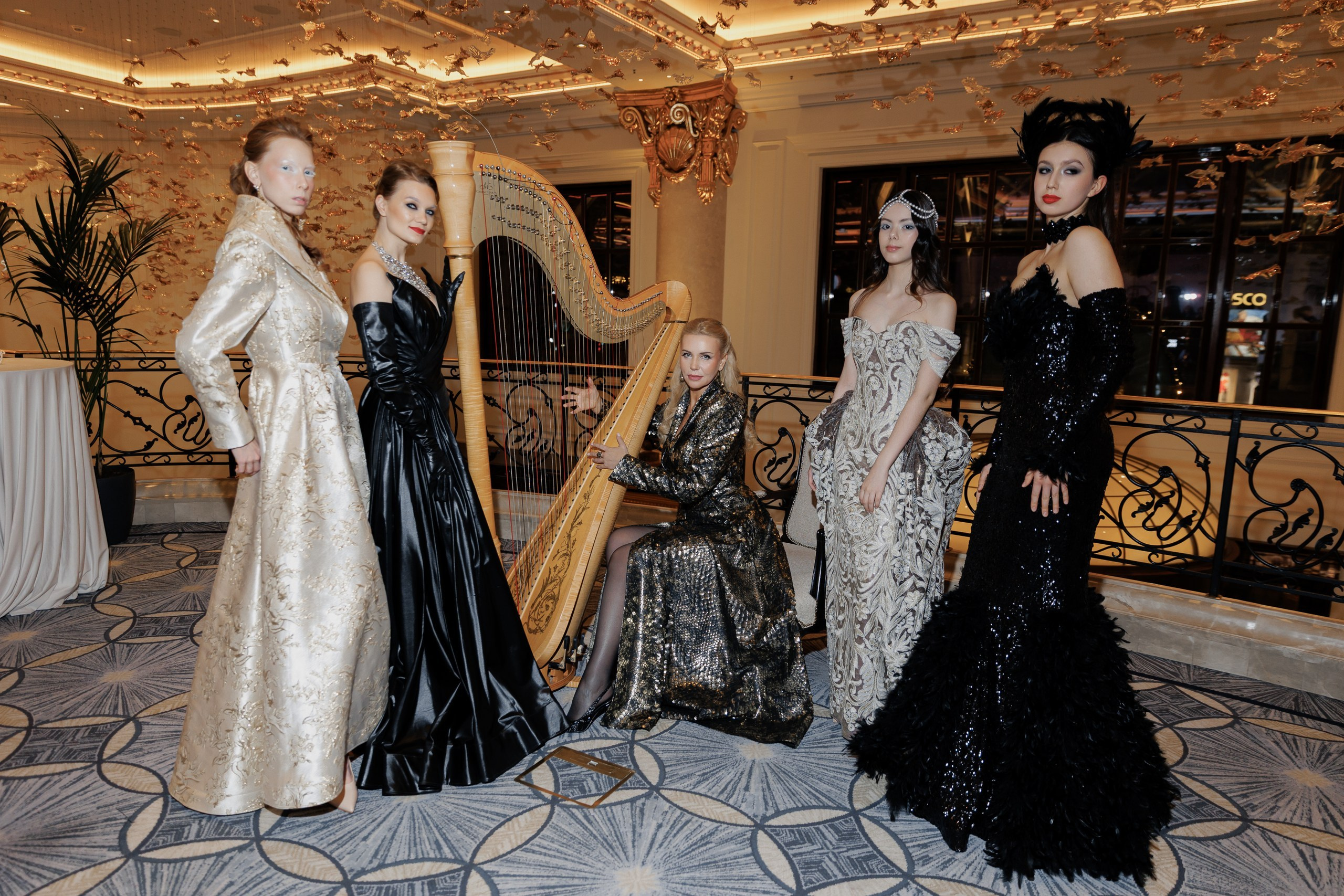 FASHION TV 2025. Свадебный, репортажный и семейный фотограф в Москве Соловьева Татьяна