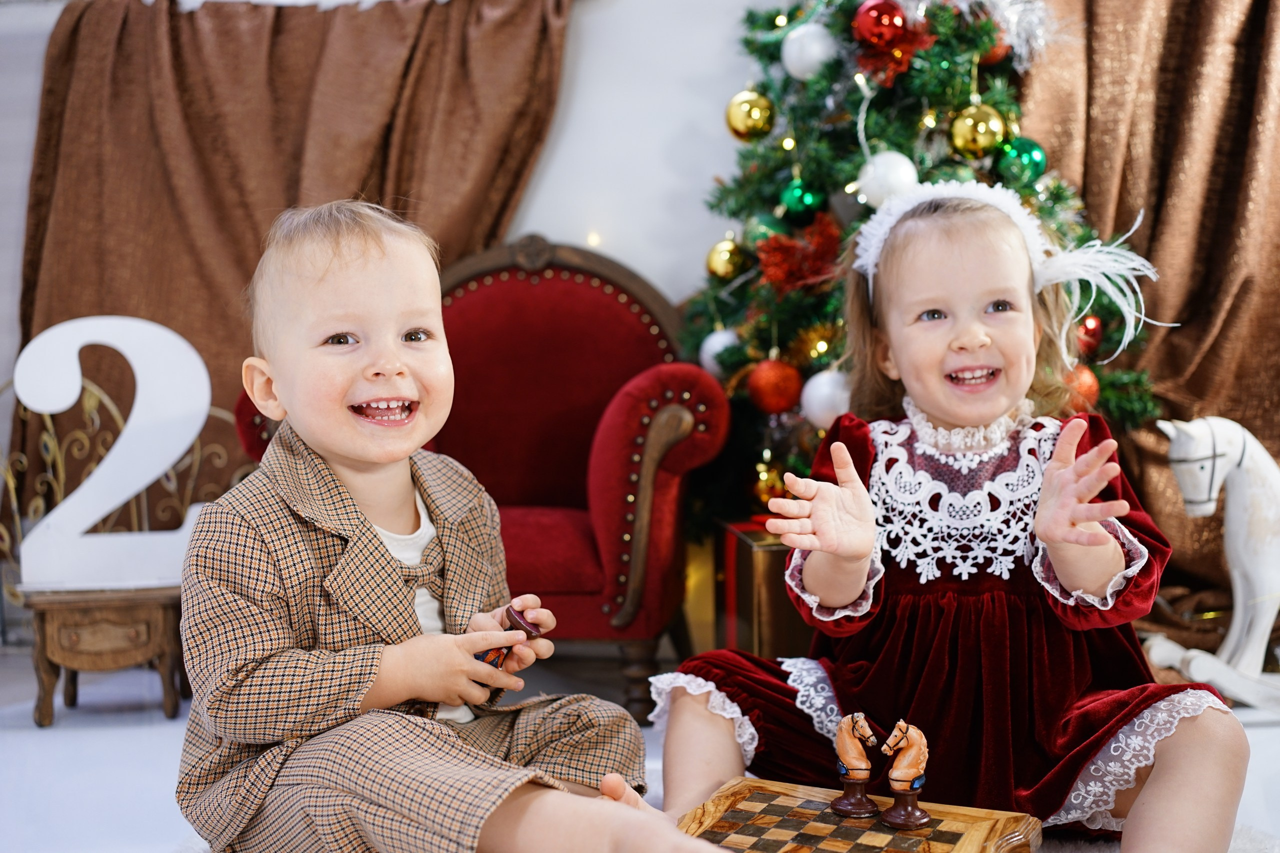 Бордовая зона. Детская Фотостудия ГОДОВАСИКИ в Санкт-Петербурге фотосесия на годик