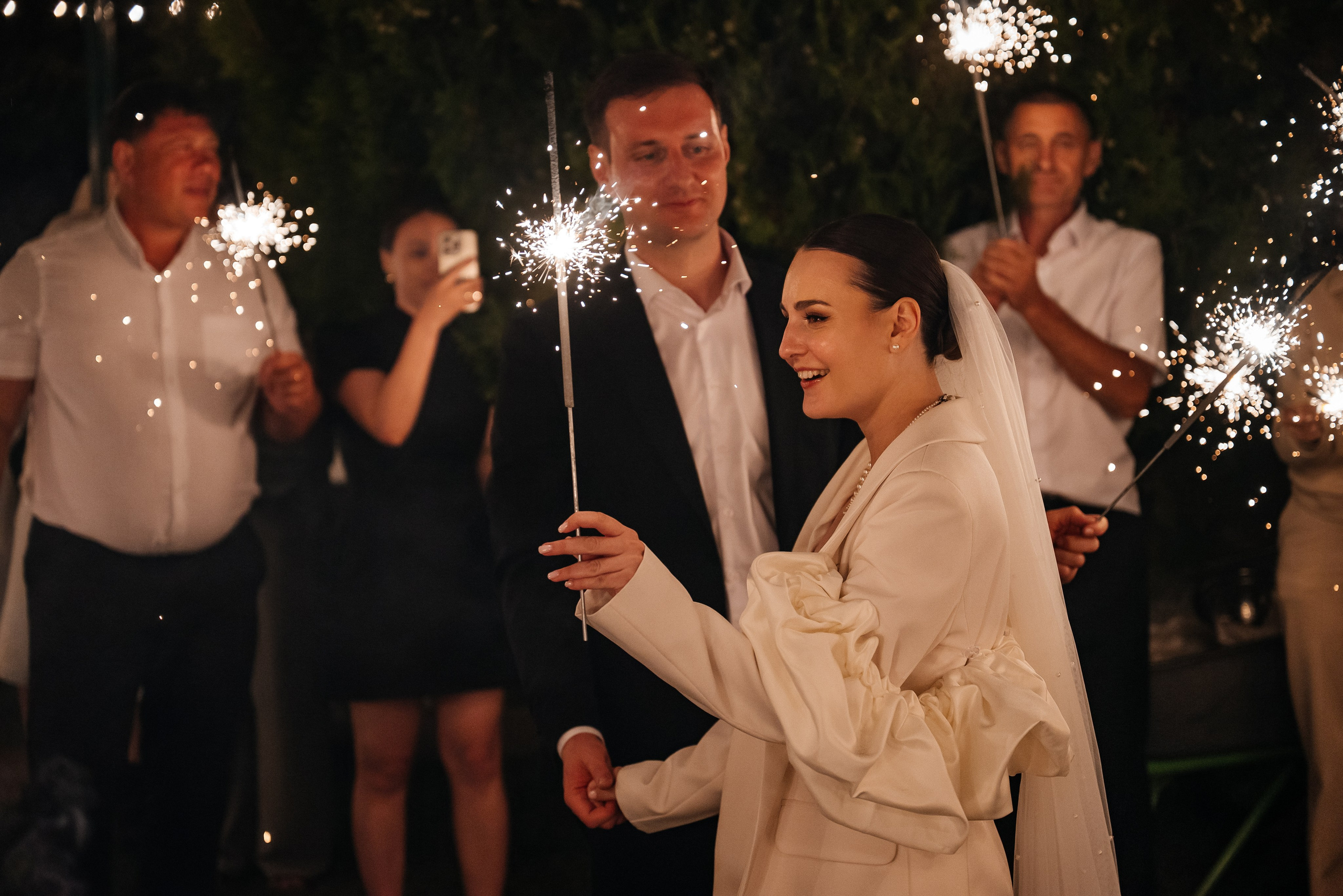 «Свадьба Даши и Артема». Школьный фотограф в Валуйках. Фотосессии для выпускников и изготовление выпускных альбомов в городе Валуйки и в Белгородской области