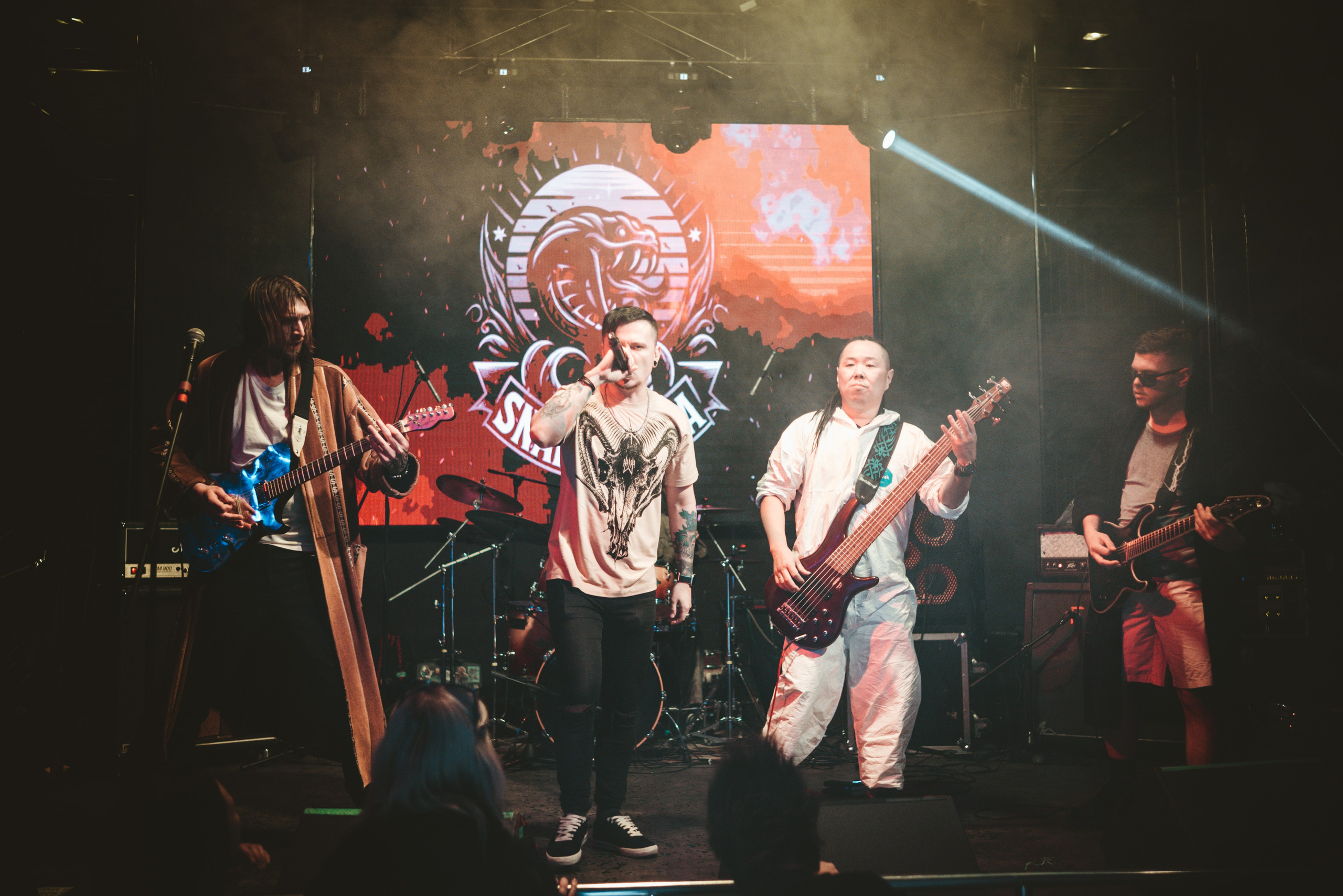 Рок-концерт HALLOWEEN 2024. Фотограф Улан-Удэ