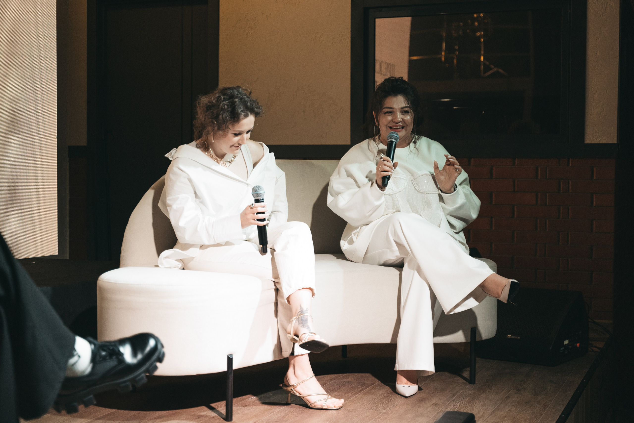 WhiteRoom Pre-wedding. Репортажный и свадебный фотограф в Сургуте