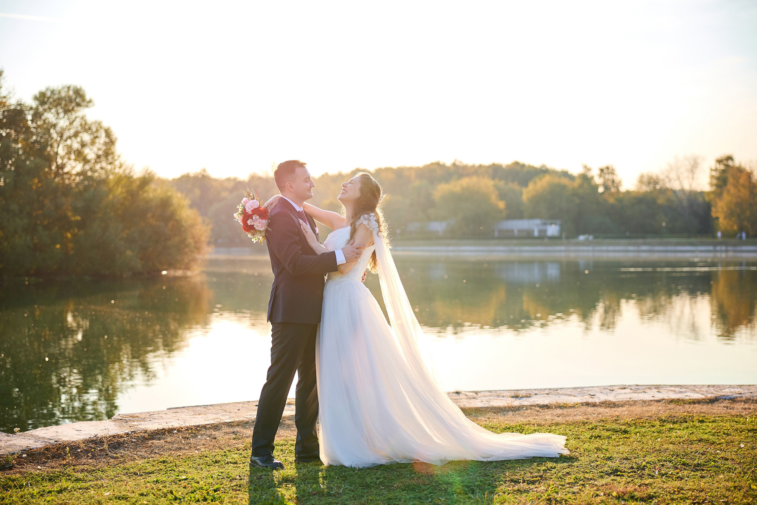 Свадебная фотосессия в Кусково. Свадебный фотограф Сергей Колбинский