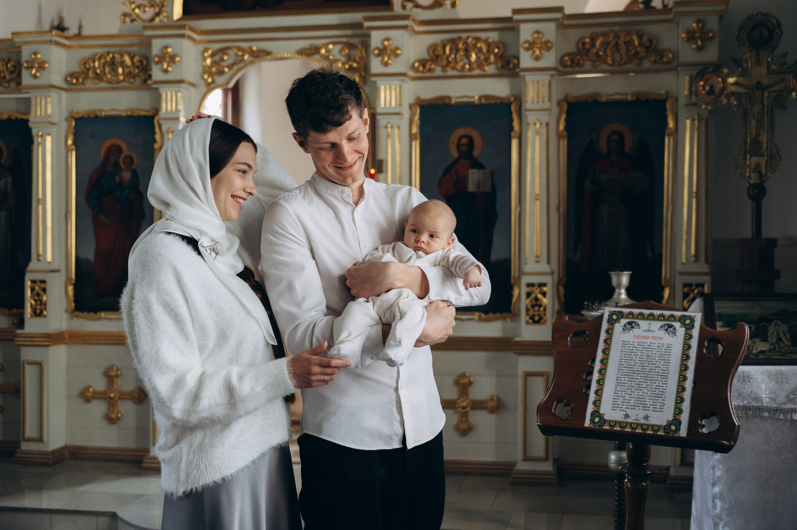 Крещение Артура (Храм Марии Магдалины). Семейный фотограф в Минске Дарья Дреко
