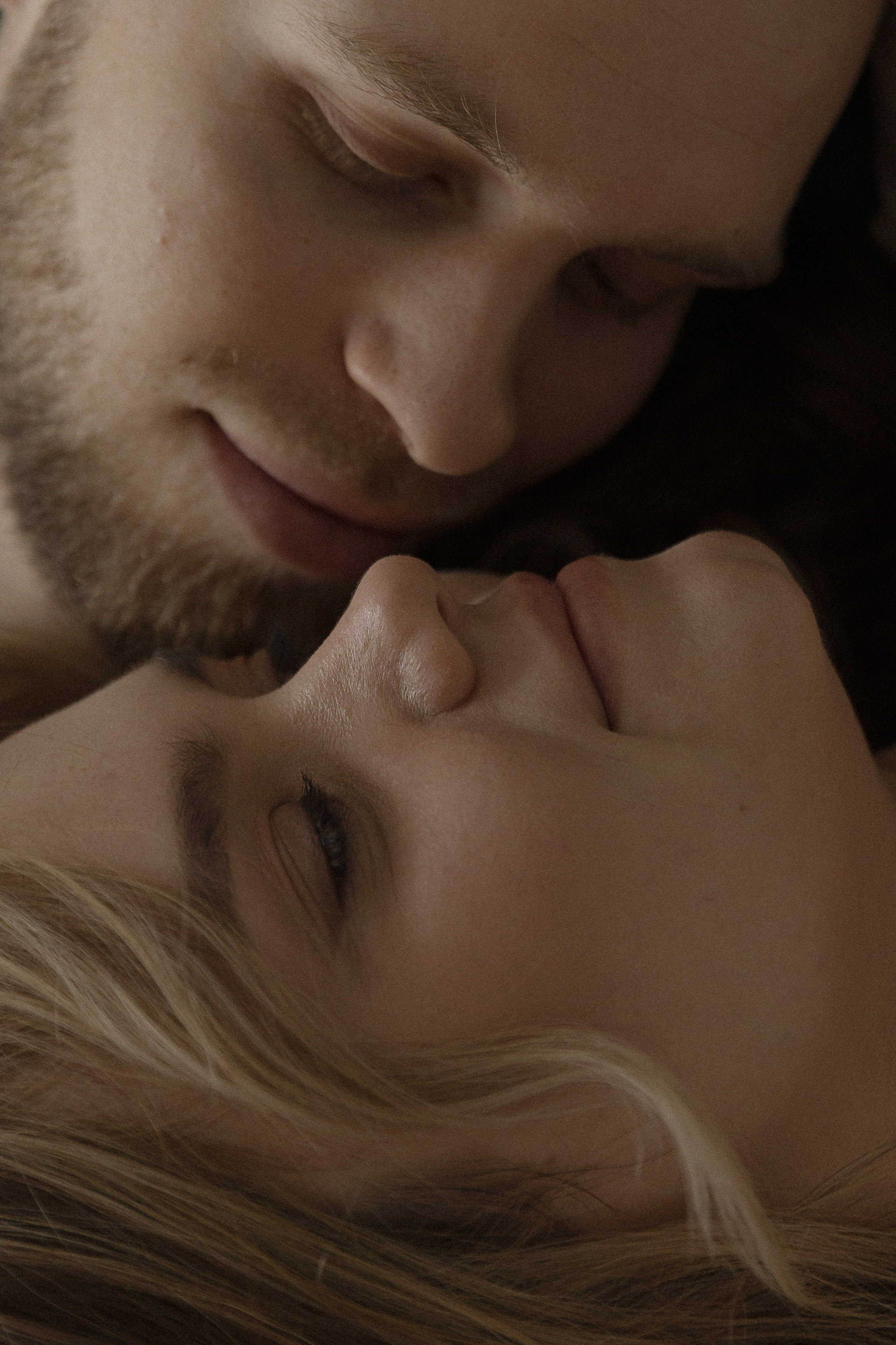 Фотография со вкусом Любви «Любить до кончиков пальцев». Свадебный фотограф Колесников Антон