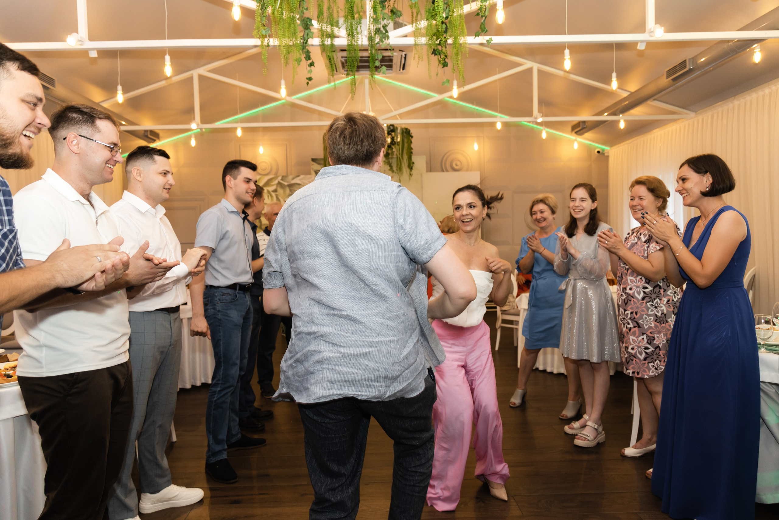 Алёна и Денис (полный день). Фотограф в Барнауле Юлия Садвокасова